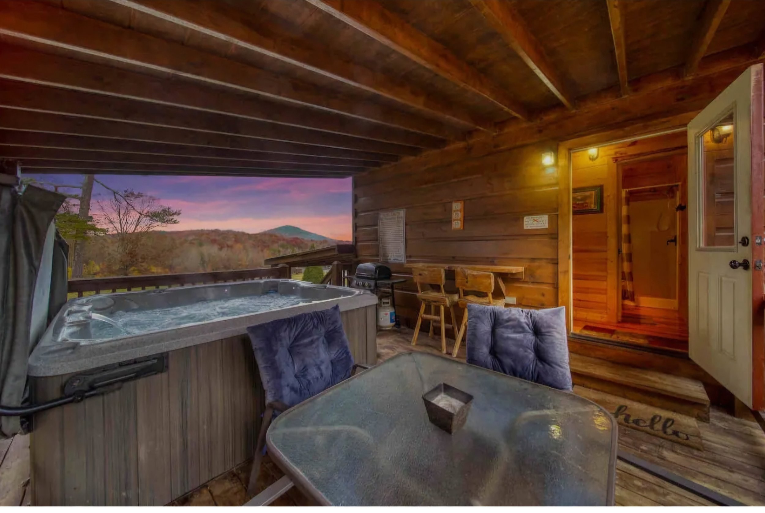 cabin rentals Blairsville Georgia