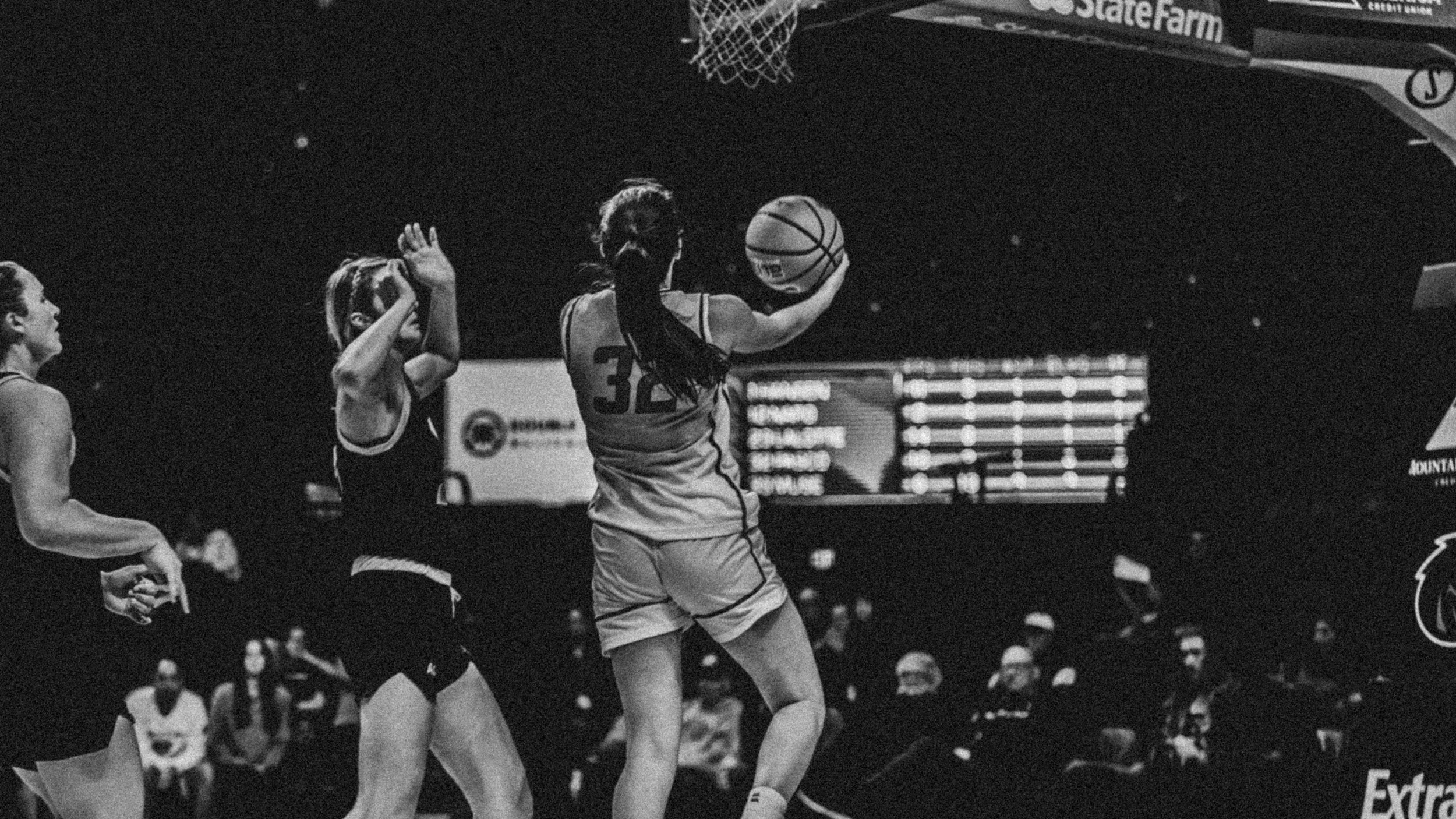 V. UC DAVIS(B-W)-61.jpg