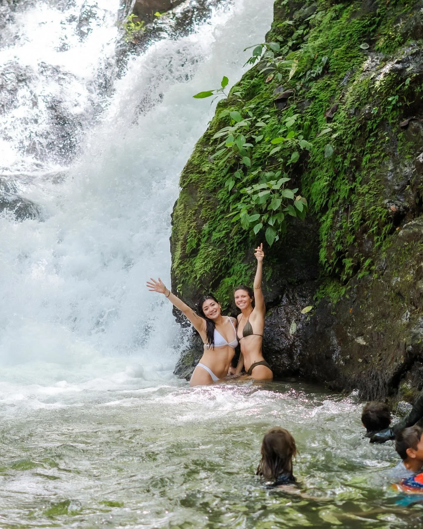 Buzzing with energy 🇨🇷🦥🌴🌺 Just a few more days until the 2024 Reconnect | Costa Rica retreat. 

Reconnect luxury retreats are rooted in exploration , immersion , play , and of course reconnection. All of which is accessed through nature , moveme