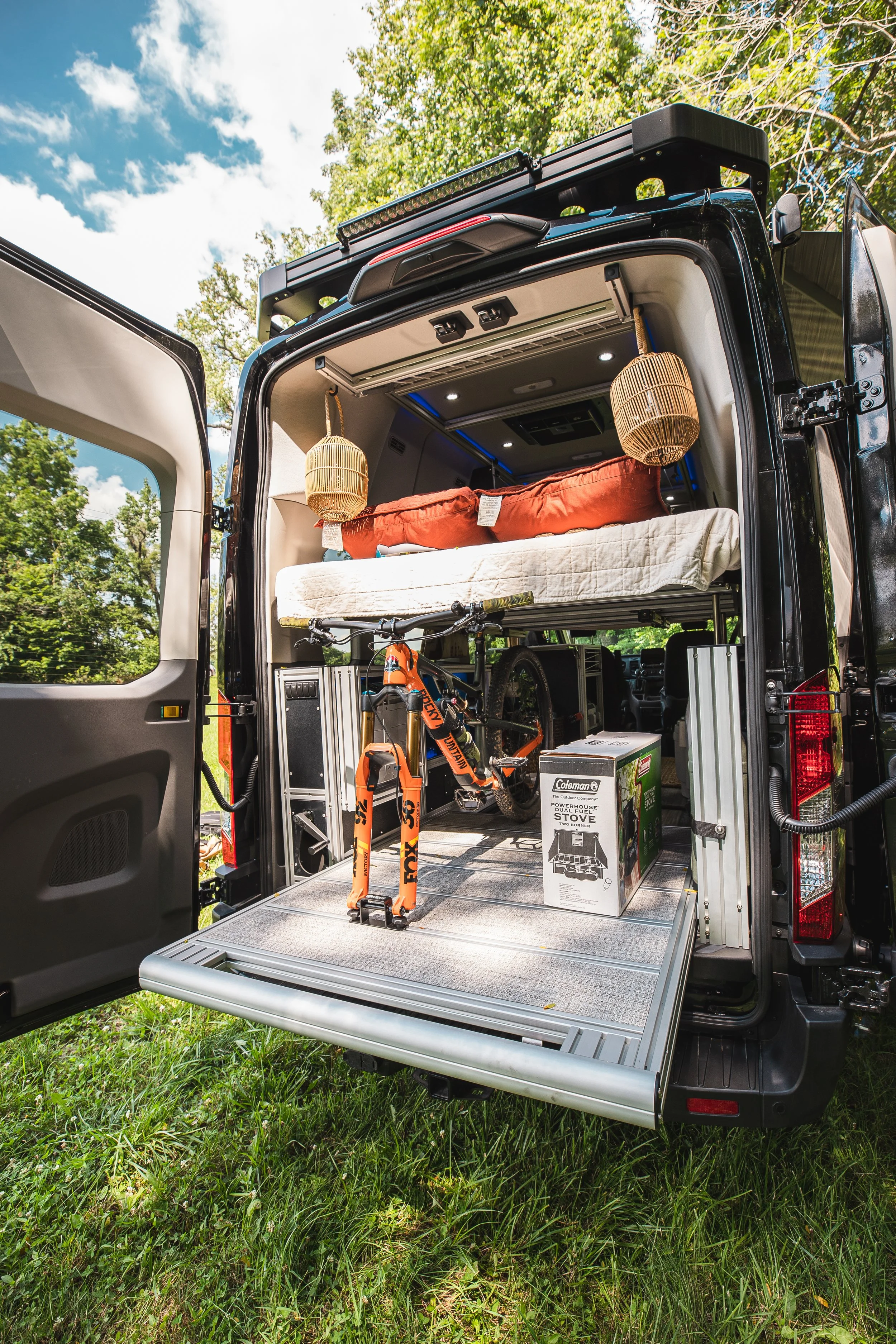 NEW Setup (1 of 7).JPG