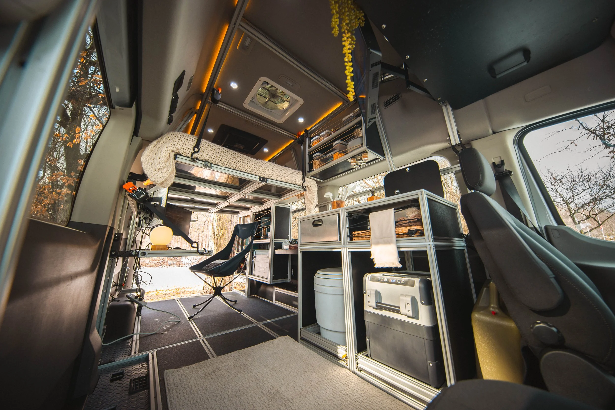 Office Setup (4 of 12).JPG