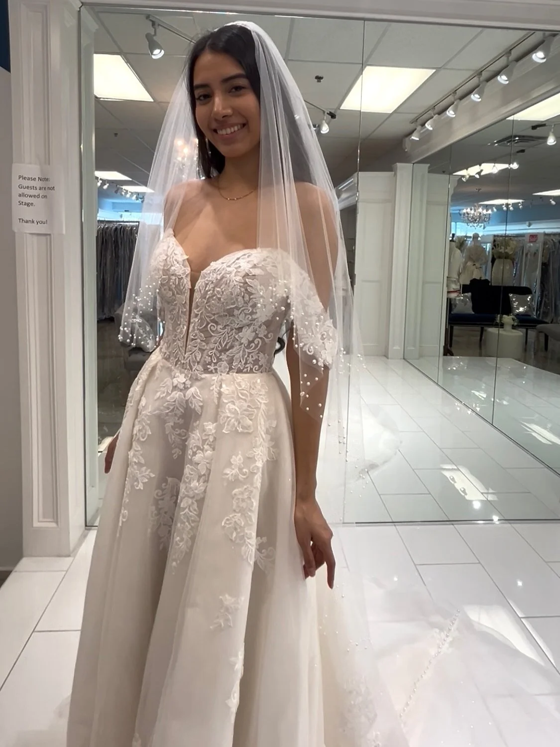 Modern fairytale unlocked ✨ From the frosted lace to the sparkle tulle (and those pearl buttons), this gown is a dream. Topped off with a pearl veil 😍🤩
.
.
.
#nataliesbridalsbybb #weddingdress #weddingday #weddings #bridal #bride #bridalstyle #brid