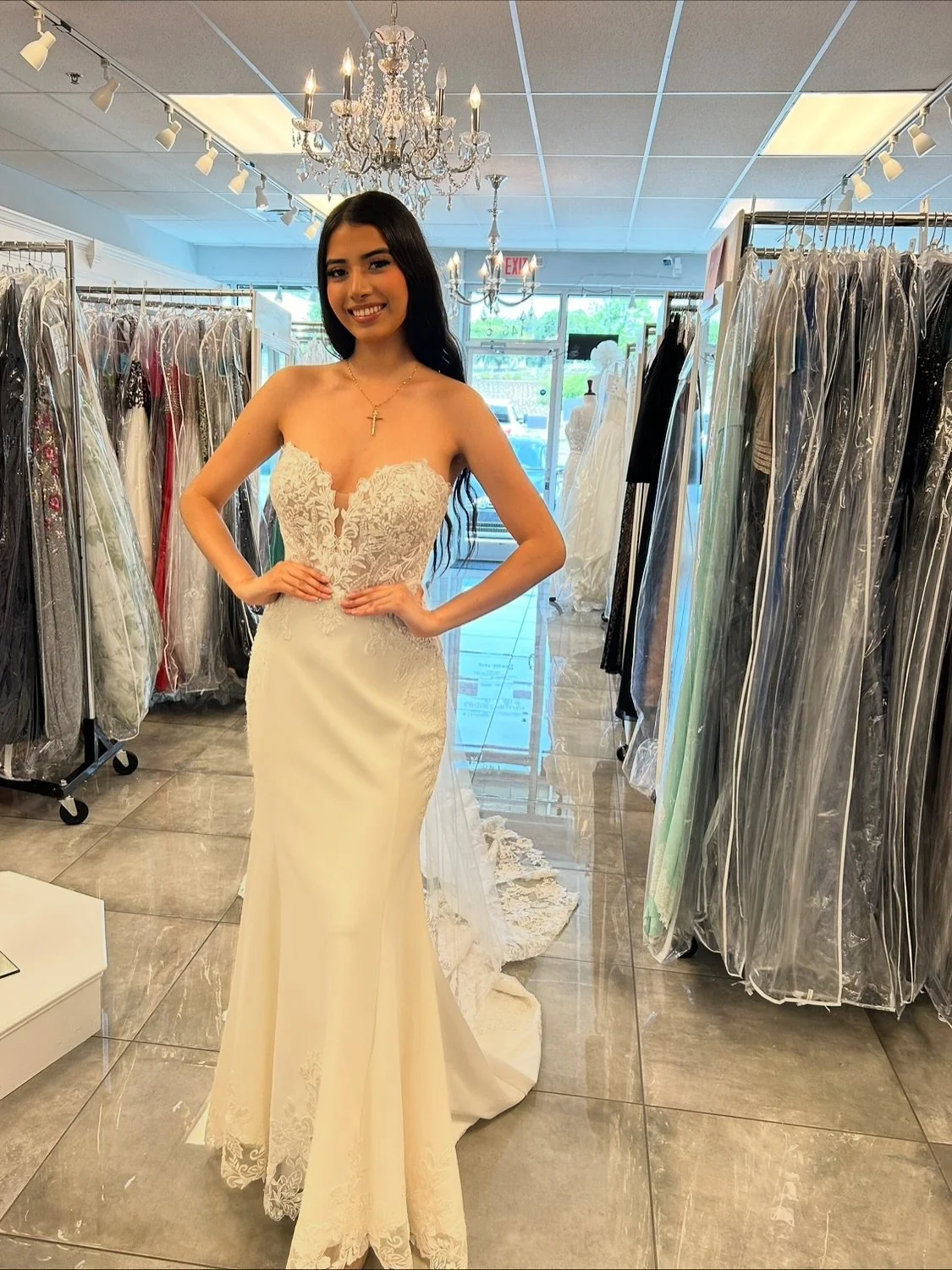 Sleek, chic, and ready to wow 💫 This strapless beauty is serving curves and class with a figure-skimming crepe skirt that&rsquo;s basically made for the aisle 😇🥰
.
.
.
#nataliesbridalsbybb #weddingdress #weddingday #weddings #bridal #bride #bridal
