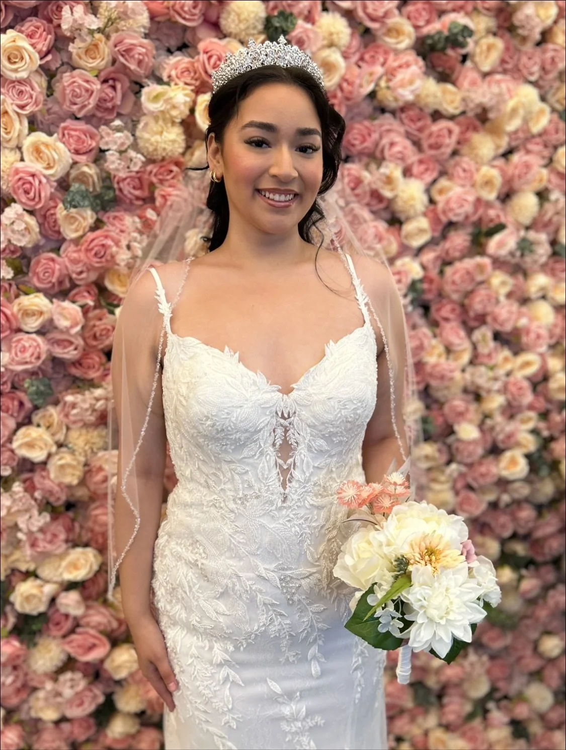 Lacy details, sweet sparkle, and a pop of pink 🌸✨ This chantilly lace sheath gown is the definition of bridal bliss 🥰🤍
.
.
.
#nataliesbridalsbybb #weddingdress #weddingday #weddings #bridal #bride #bridalstyle #bridalgown #futurebride #bridetobe #