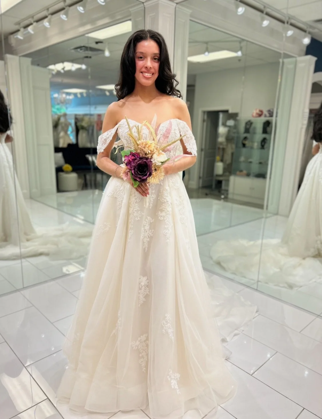 Say hello to the wedding dress that understood the assignment ✨ From frosted lace appliqu&eacute;s to sparkle tulle that shines from every angle.. this gown is serving romantic bride ❤️ Book your appointment today to try on this beauty 😊
.
.
.
#nata