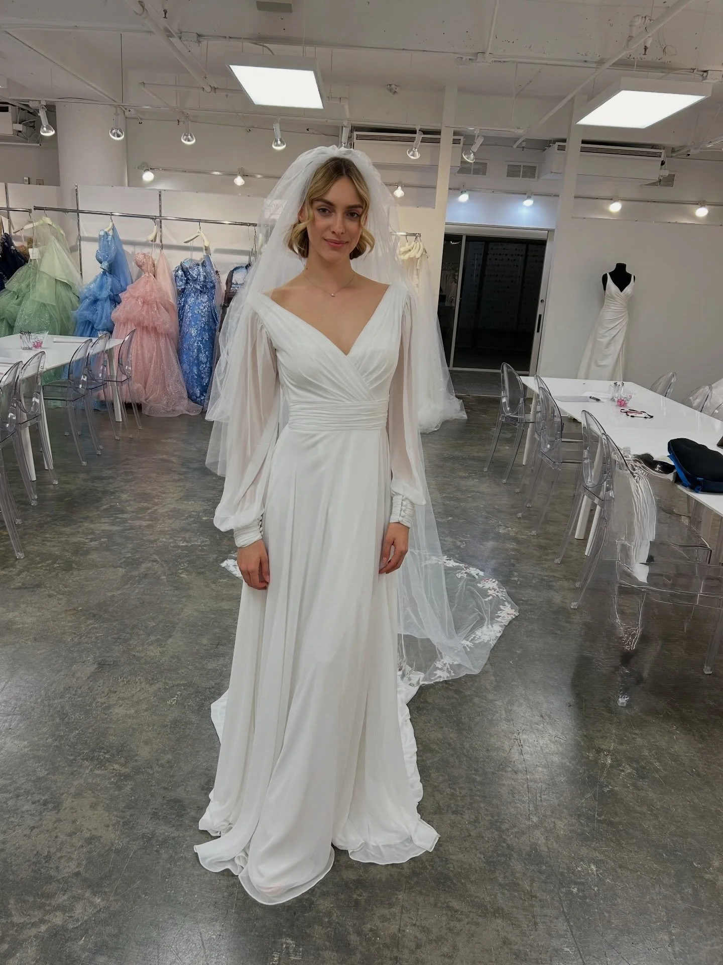 Gorgeous A-line style with flowy chiffon, a hidden slit, and sleeves that bring a little drama 😉 Perfect for the bride who wants simple yet an elegant look ✨
.
.
.
#nataliesbridalsbybb #weddingdress #bridalboutique #bride #aline