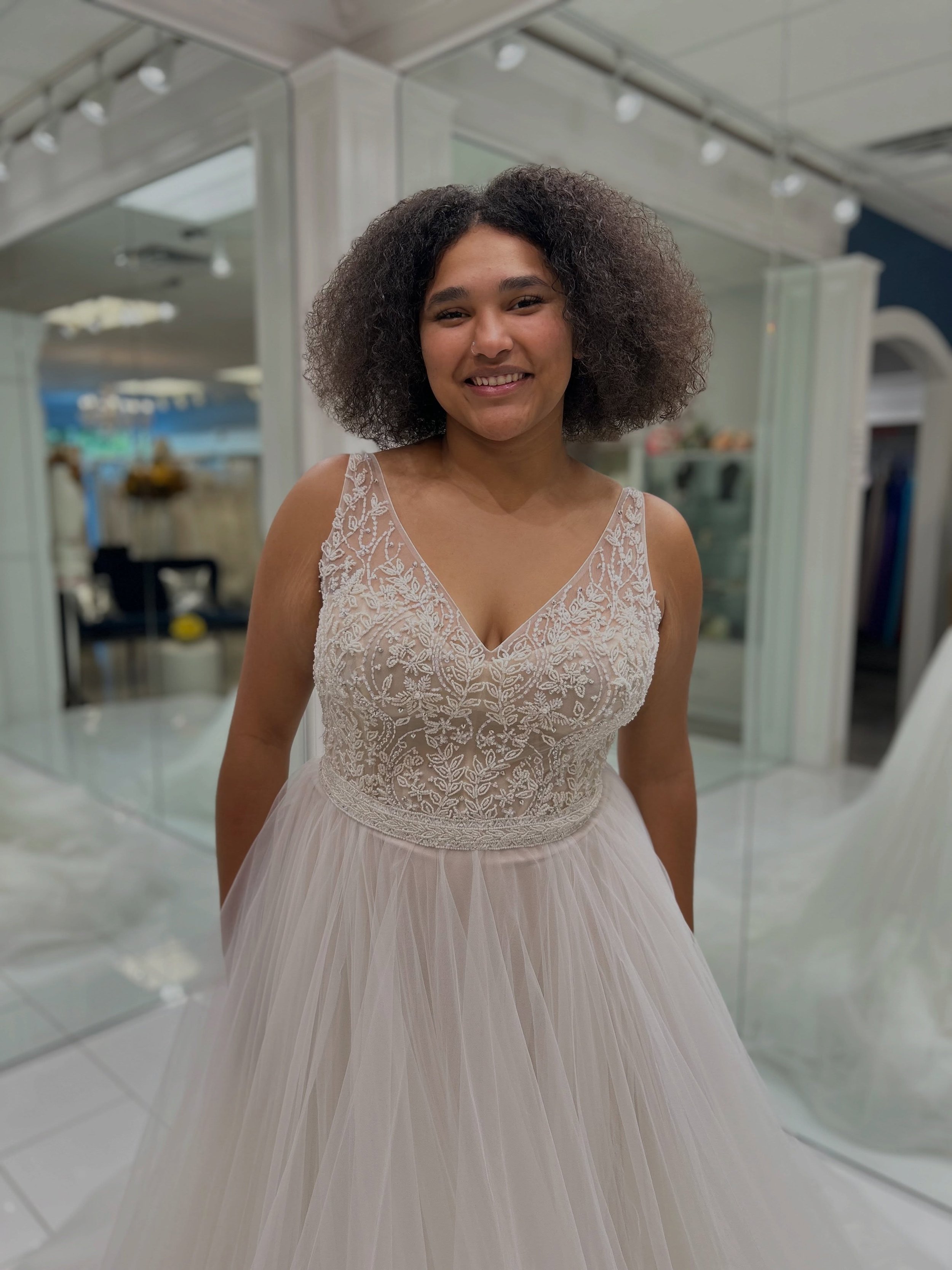 This dreamy ball gown was made for the bride who has always dreamed of feeling like a princess on her wedding day 🪽💖 Could you see yourself walking down the aisle in this beauty? 
.
.
.
#nataliesbridalsbybb #weddingdress #bridalboutique #ballgown #