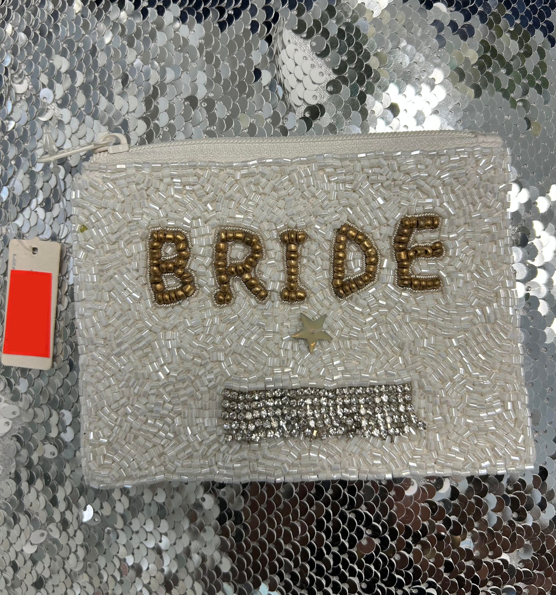 Ivory and Gold Coin Purse.png
