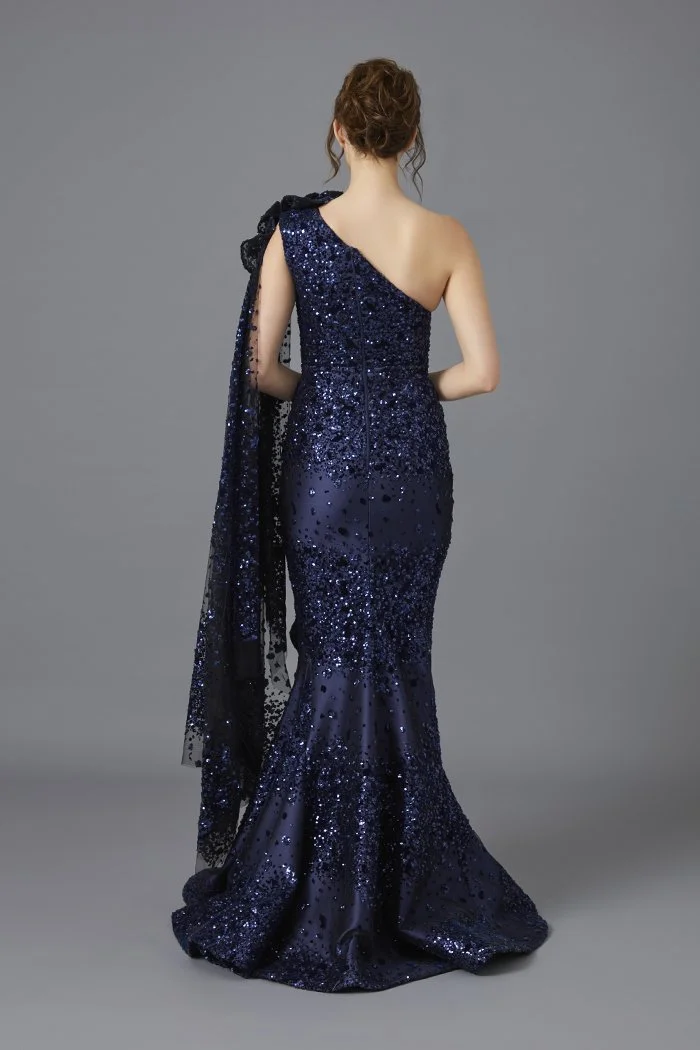 In Couture Style 5306 Back.jpg