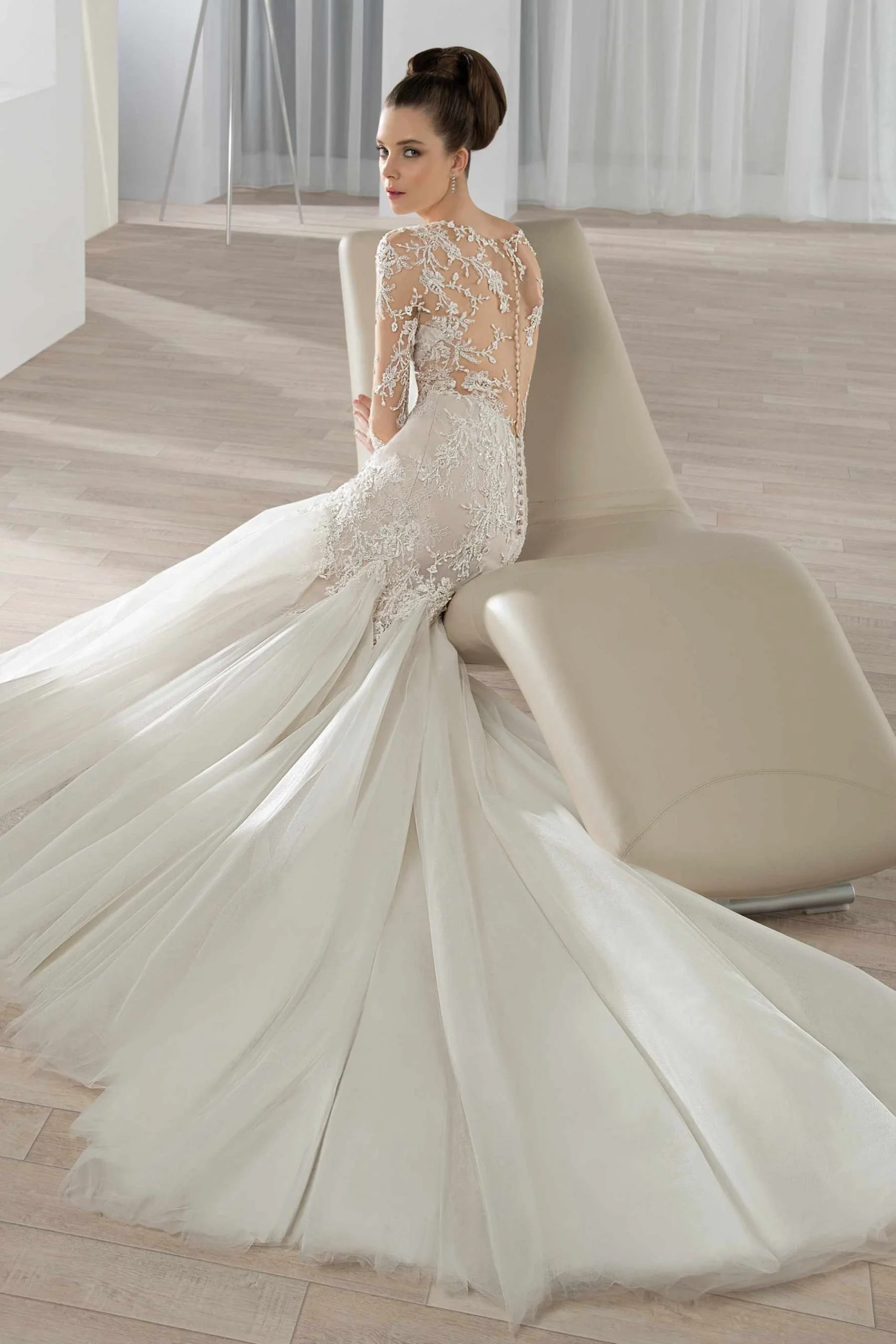 Demetrios 638 Back.jpg