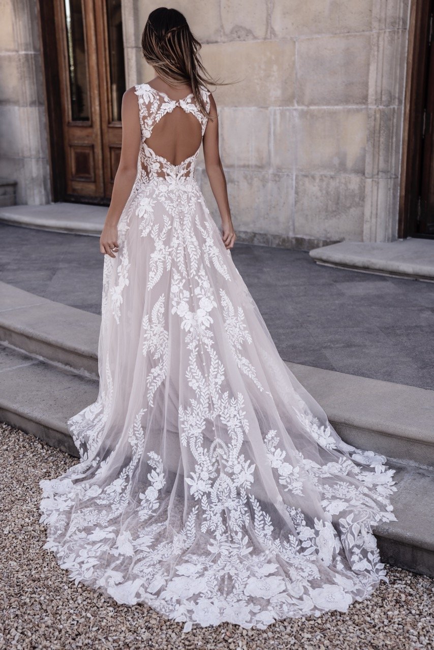 Allure Bridals style #A1107