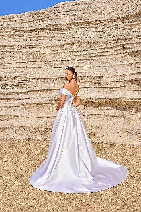 Jadore Evening Style JA9001 Back.jpg