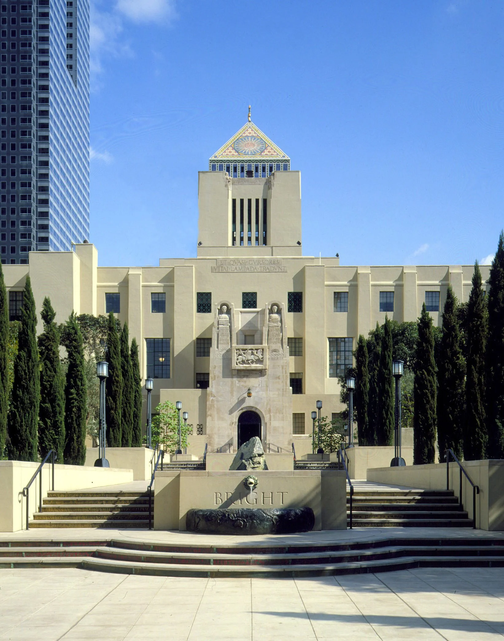 Steinberg-Hart_Los-Angeles-Public-Library-2-aspect-ratio-11-14.jpg