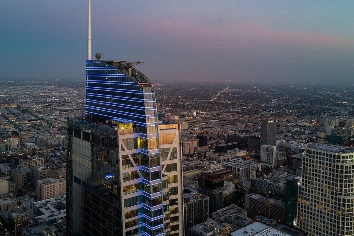 Wilshire_Grand_2.0.jpg