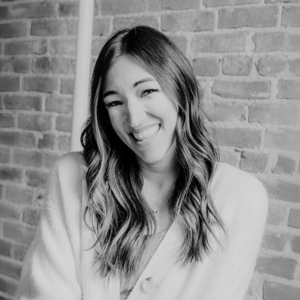 Black and White headshot of Kaloni Pennington, CMO of Proud Impact Collective