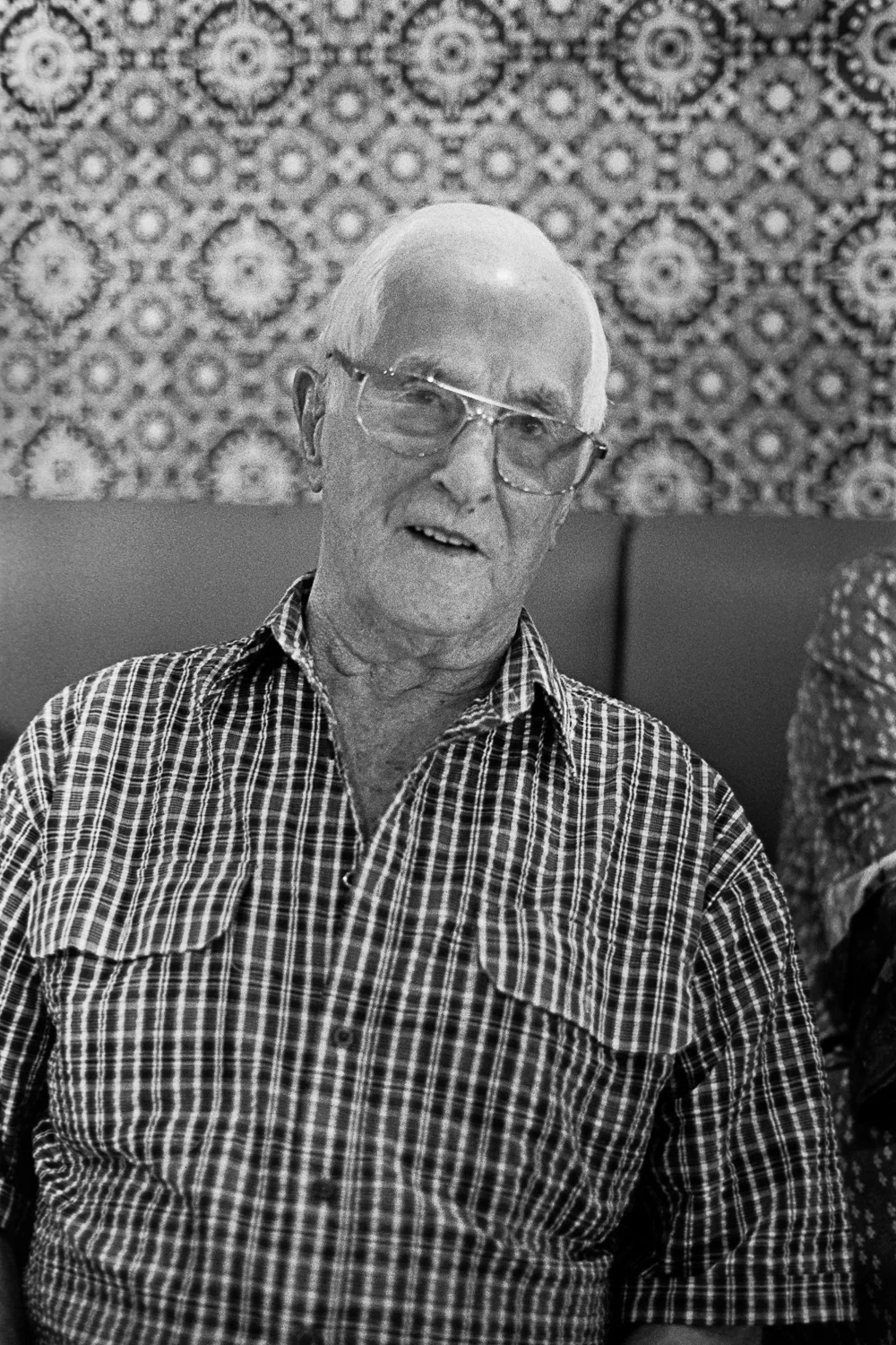 ROLL106AA017-Nick-Bedford,-Photographer-Black and White, Currumbin RSL, Film, Film Scanning, Granddad's 90th, Kodak Tri-X 400, Nikkor 50mm F1.8 AI-s, Nikon FA, Pakon F135+, Portrait, Rodinal, Summer.jpg