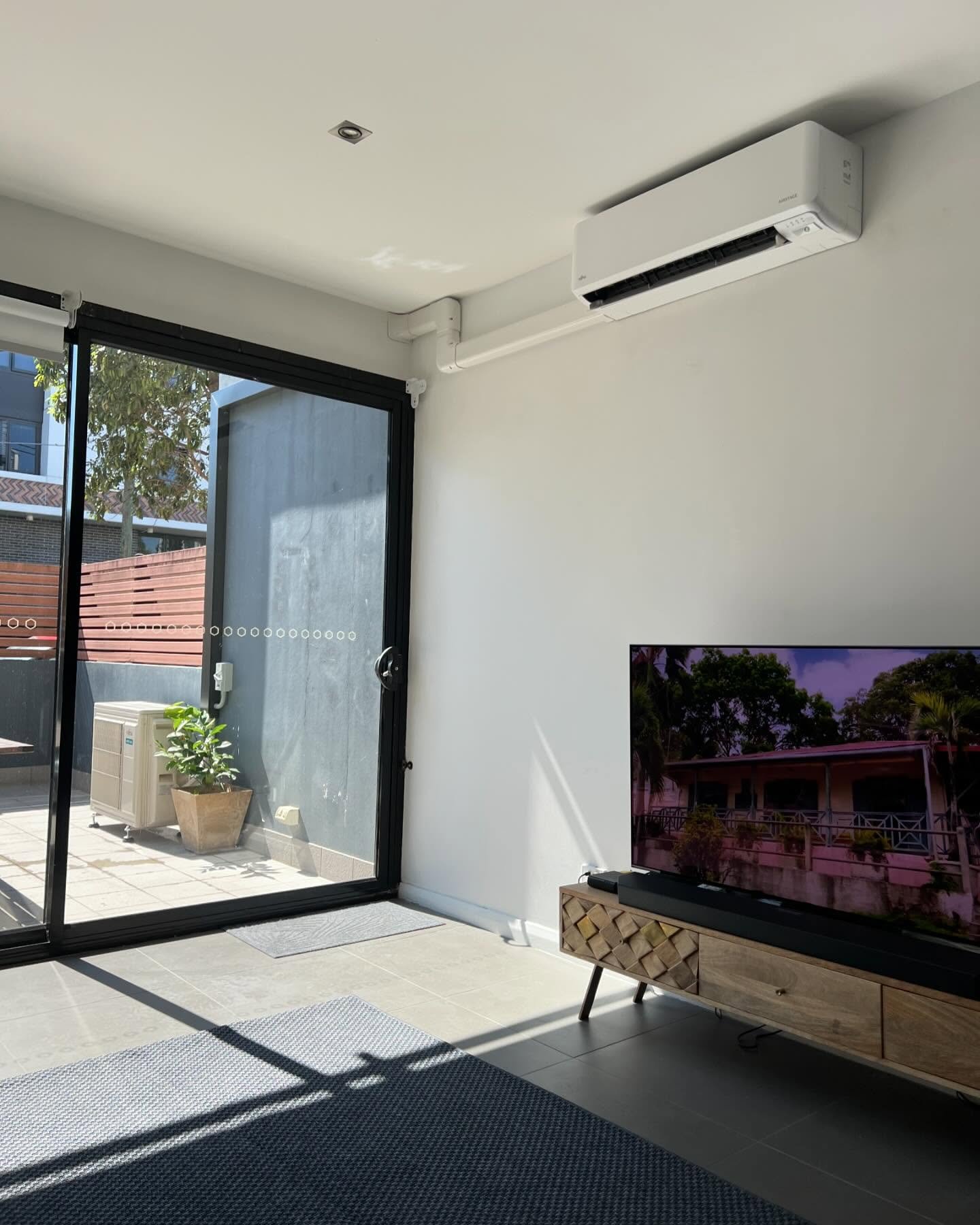 Another successful installation by Rescue Air Conditioning! We installed a powerful 6kw @fujitsuairconditioning split system for maximum comfort and efficiency.