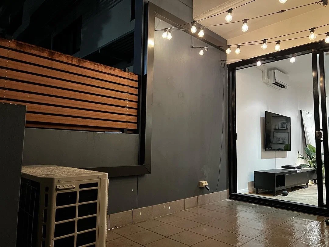 Two Daikin Zena split systems installed for a very happy customer in Rosebury.
Contact us today to make sure you&rsquo;re summer ready!
Your comfort, our expertise. ❄️🔥