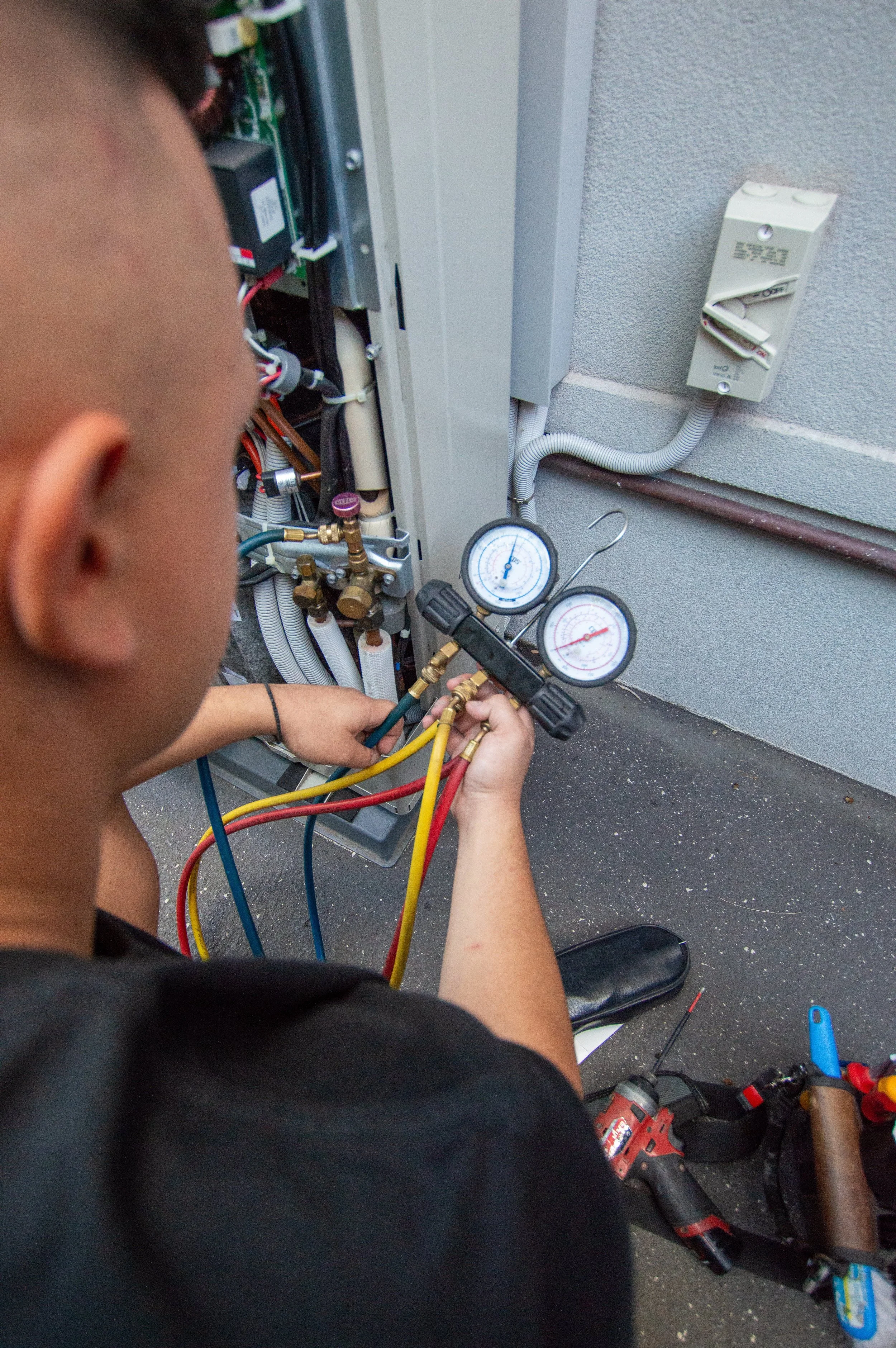 Is Your Air Conditioner Quietly Failing You? The Repair vs Replace Guide Every Homeowner Needs