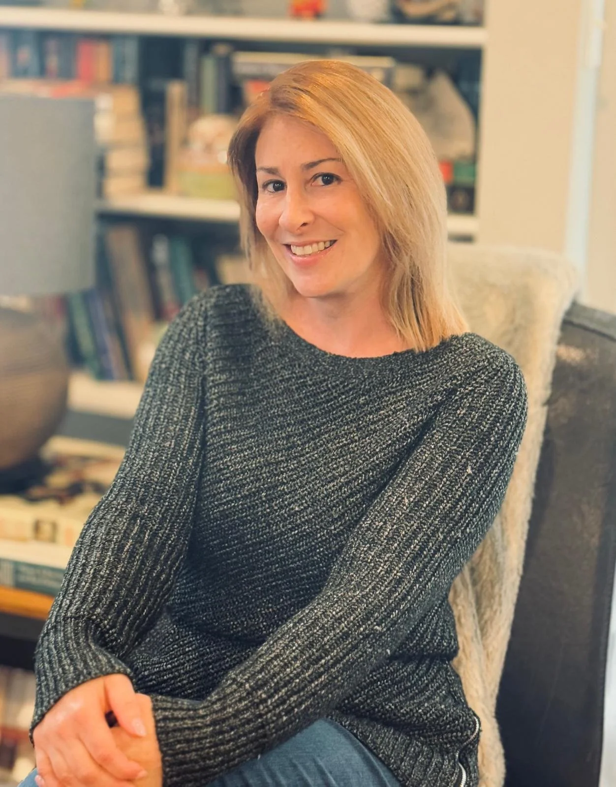 Mental health therapist specializing in anxiety and relationships