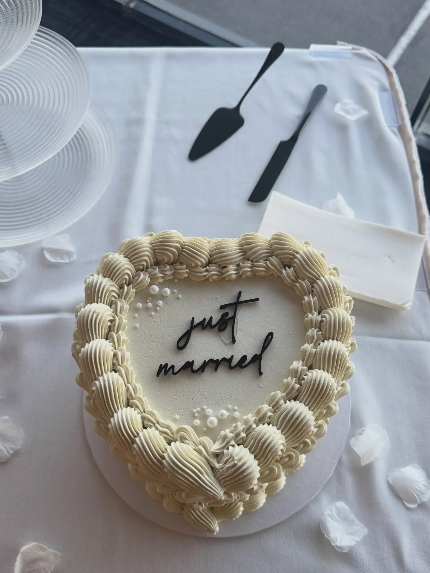 And just like that&hellip; 2025 is a wrap 🥹

To every couple who trusted me to capture such personal, meaningful moments - thank you from the bottom of my heart. The love, laughter and stories I&rsquo;ve witnessed this year are something I&rsquo;ll 