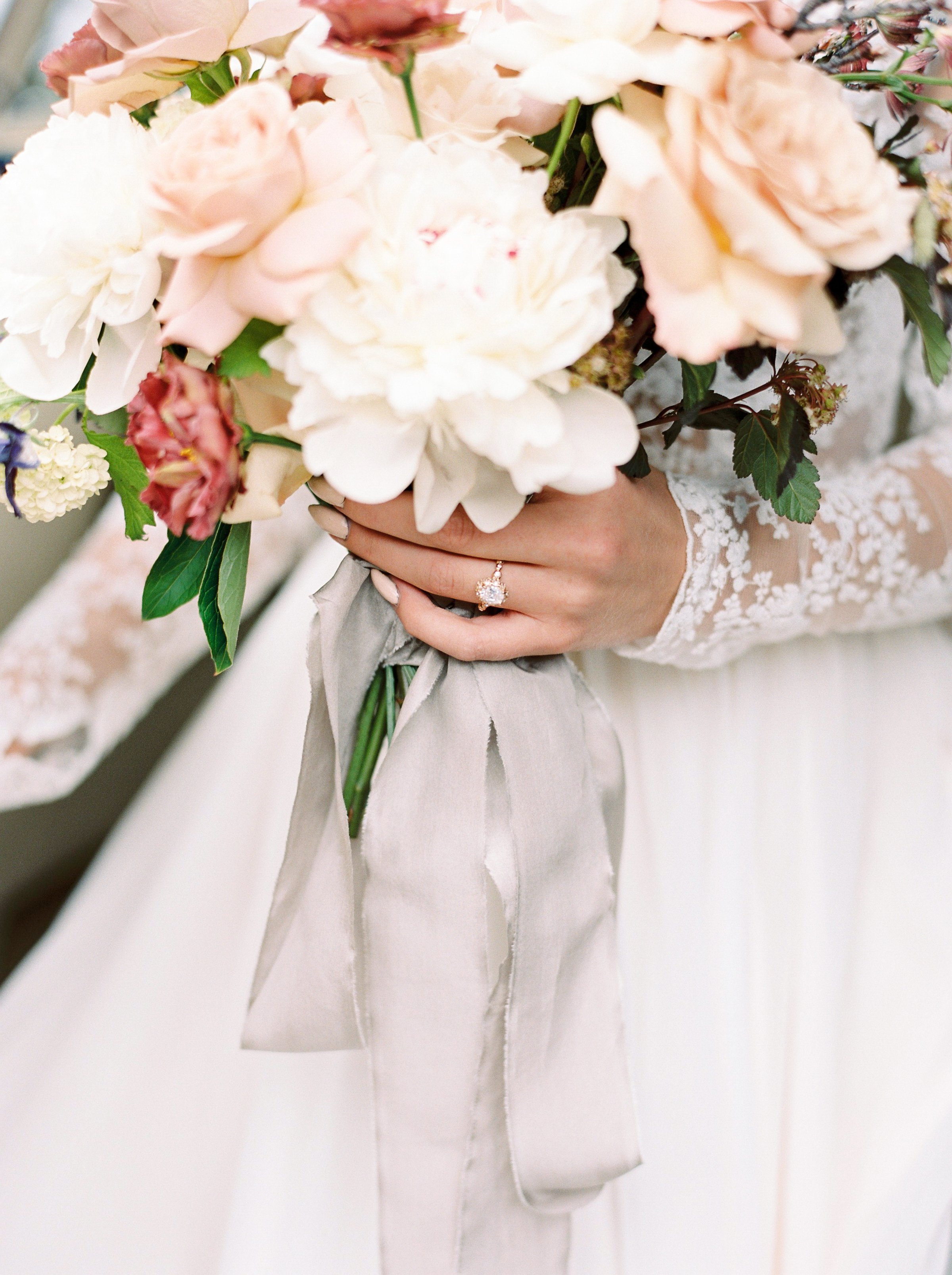 haute-stock-styled-stock-photo-subscription-love-in-bloom-final-5.jpg