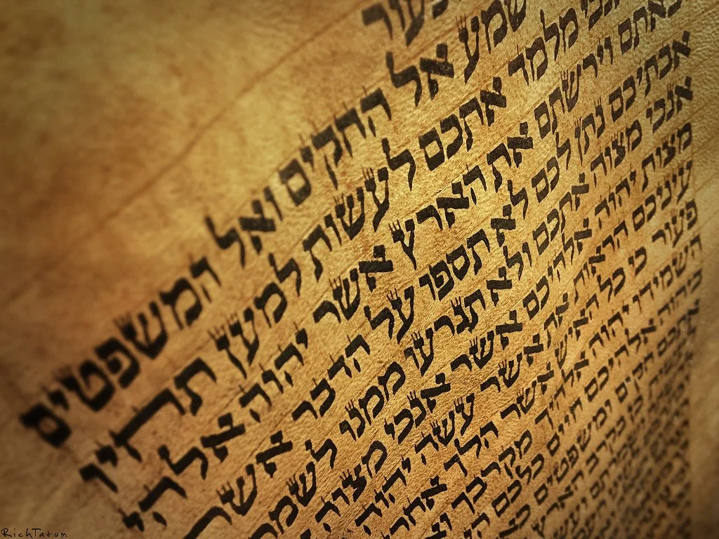 Deuteronomy 4 and 28:69–34:12: Translation and Exegetical Outline