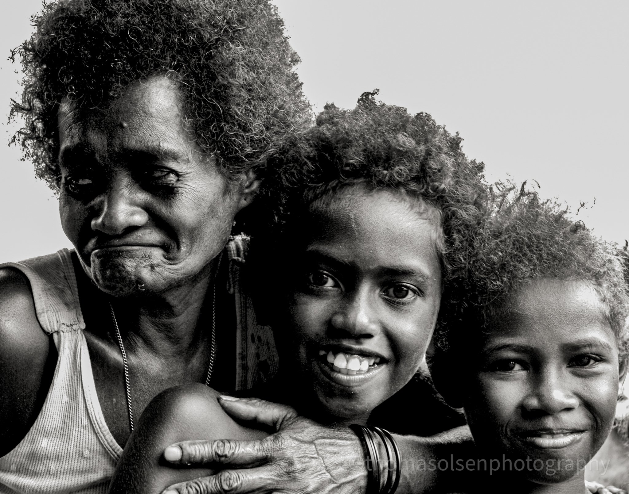 Old lady&kids1-2.jpg