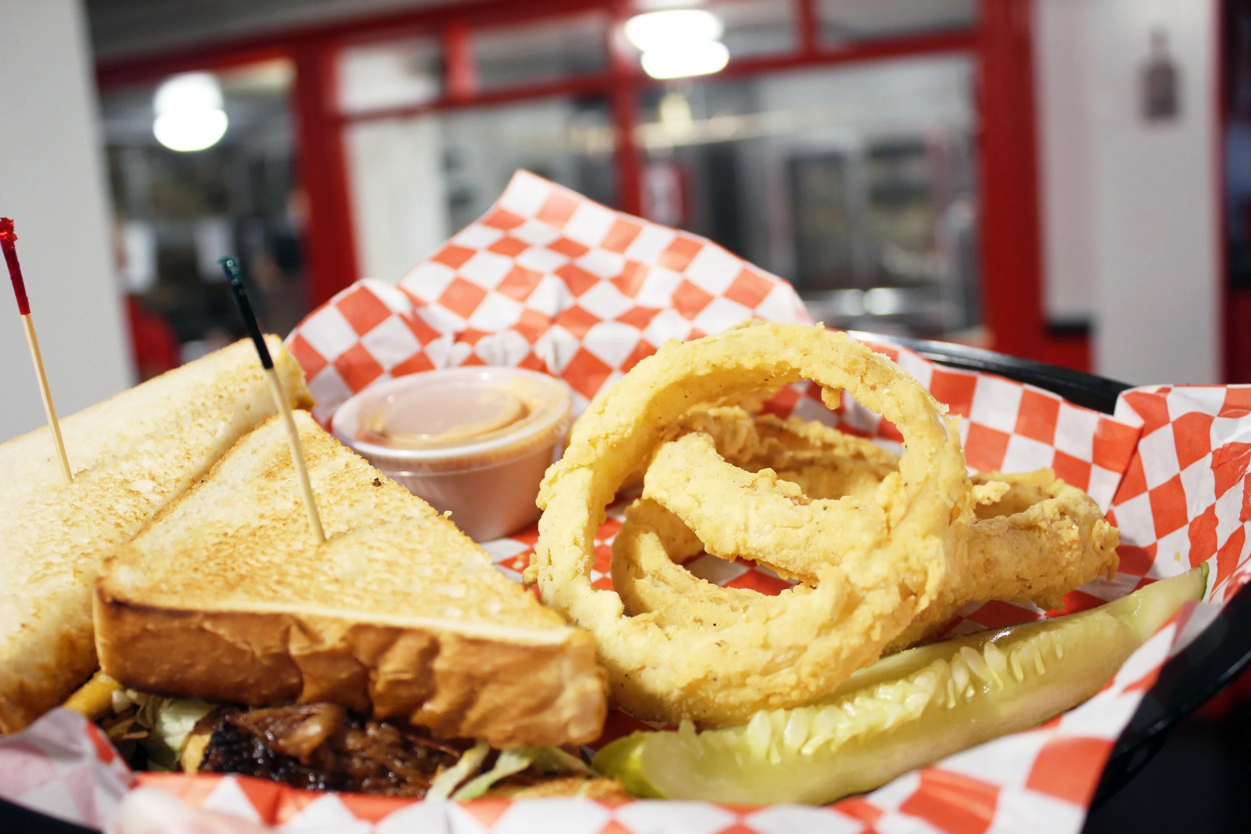 HotStuff-BrisketSandwich.jpg