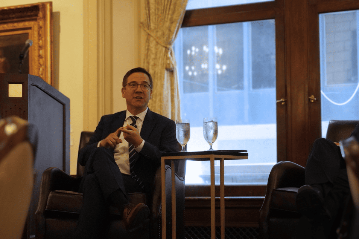 Ed-Siskel-Fireside-Chat-Answering-Question-Federal-Bar-Association-Chicago-Chapter.png