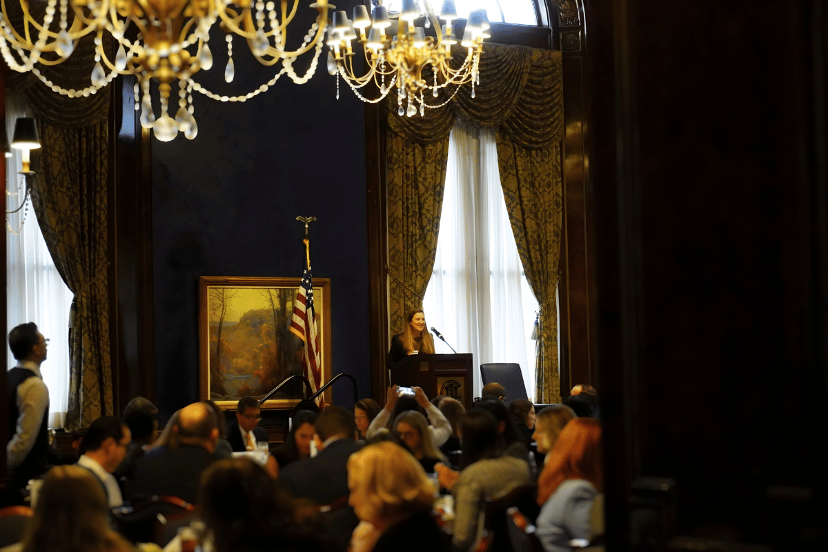 erin-mcadams-franzblau-opens-2025-fba-annual-meeting-ceremony.png