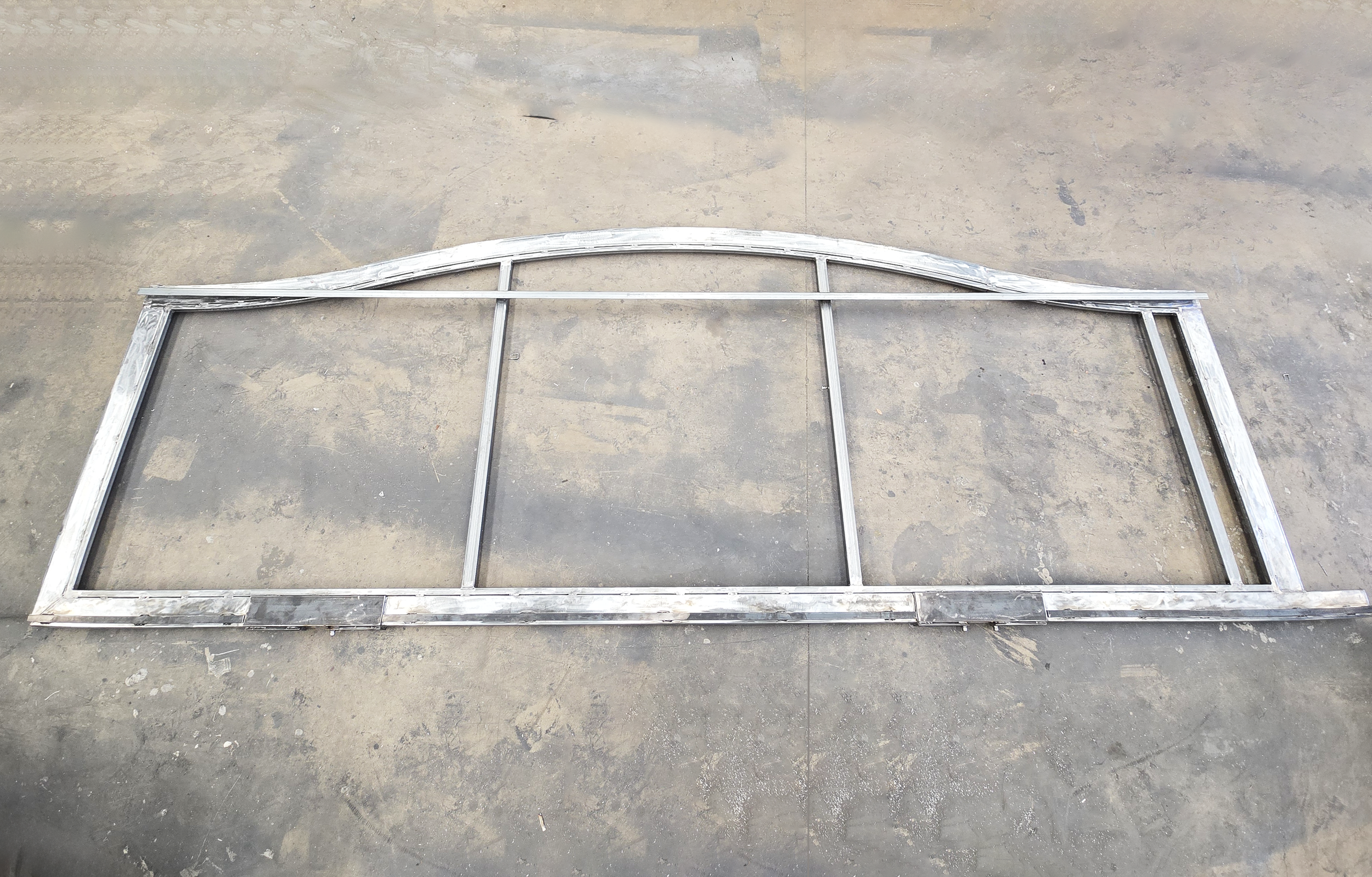 SSR_Star Sheet Metal_Gate Image.png