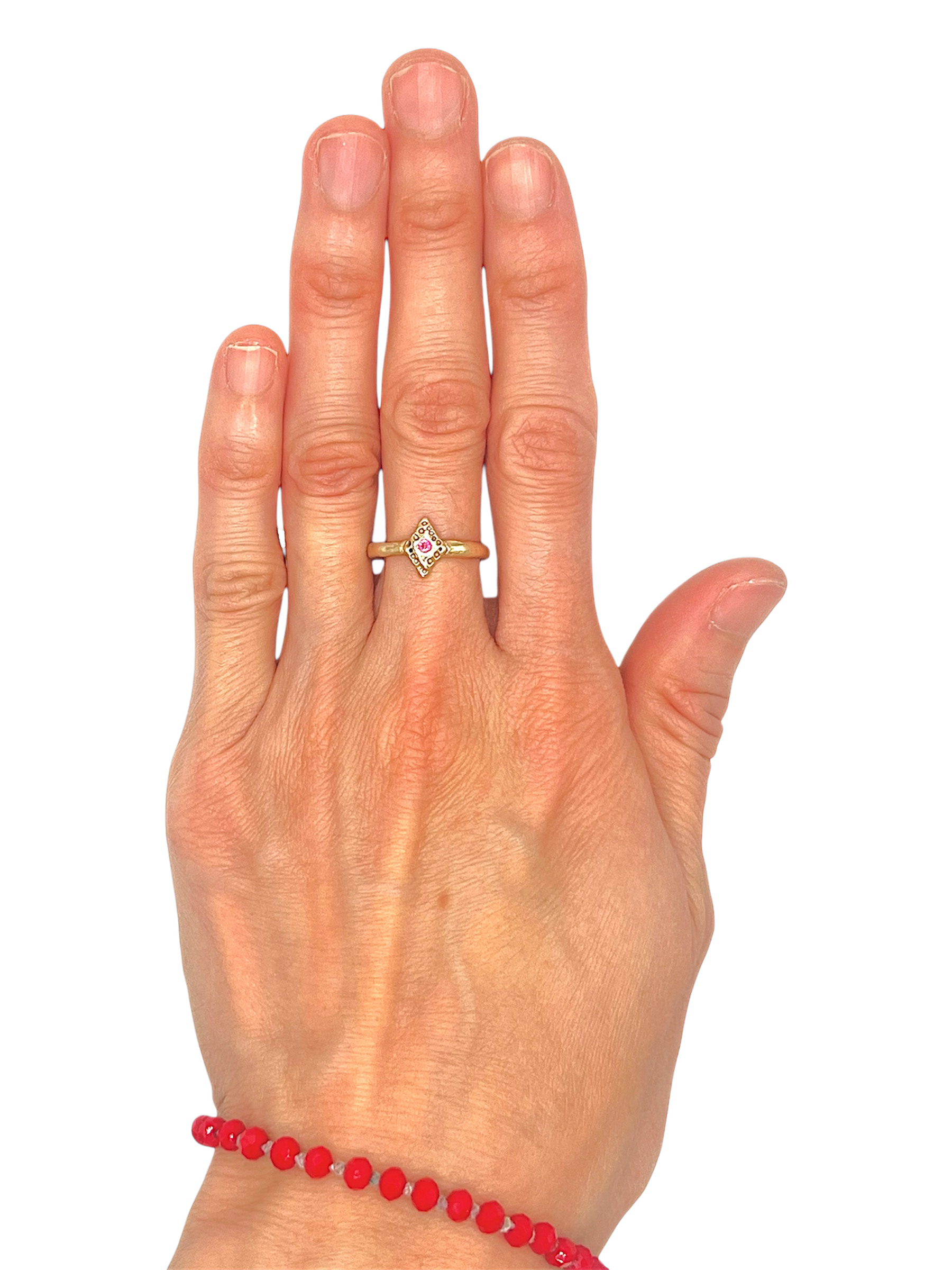 yellow-gold-persnalised-birth-stone-ring-on-model.PNG