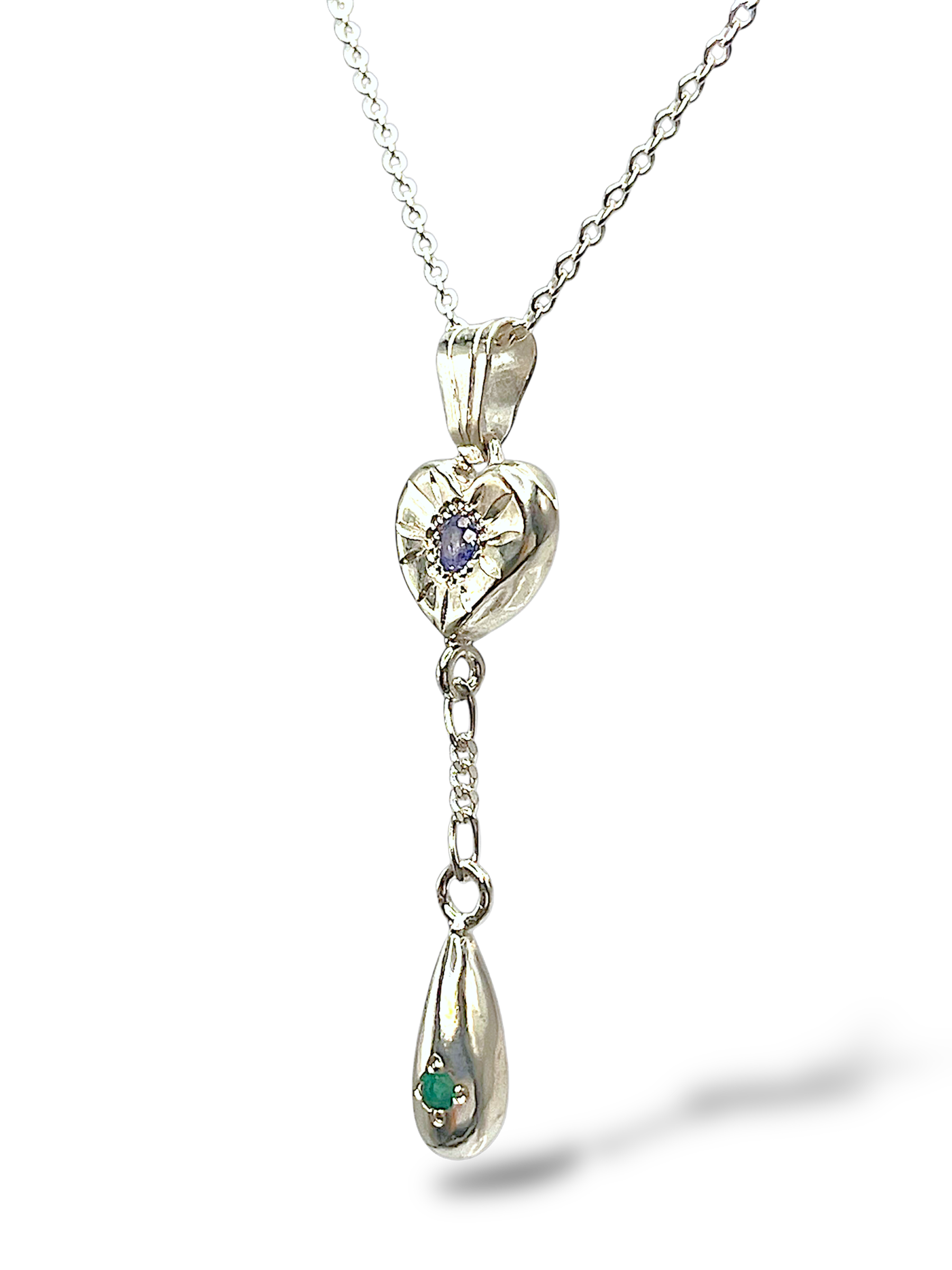 silver-heart-tanzinite-green-agate-pendant-side.PNG