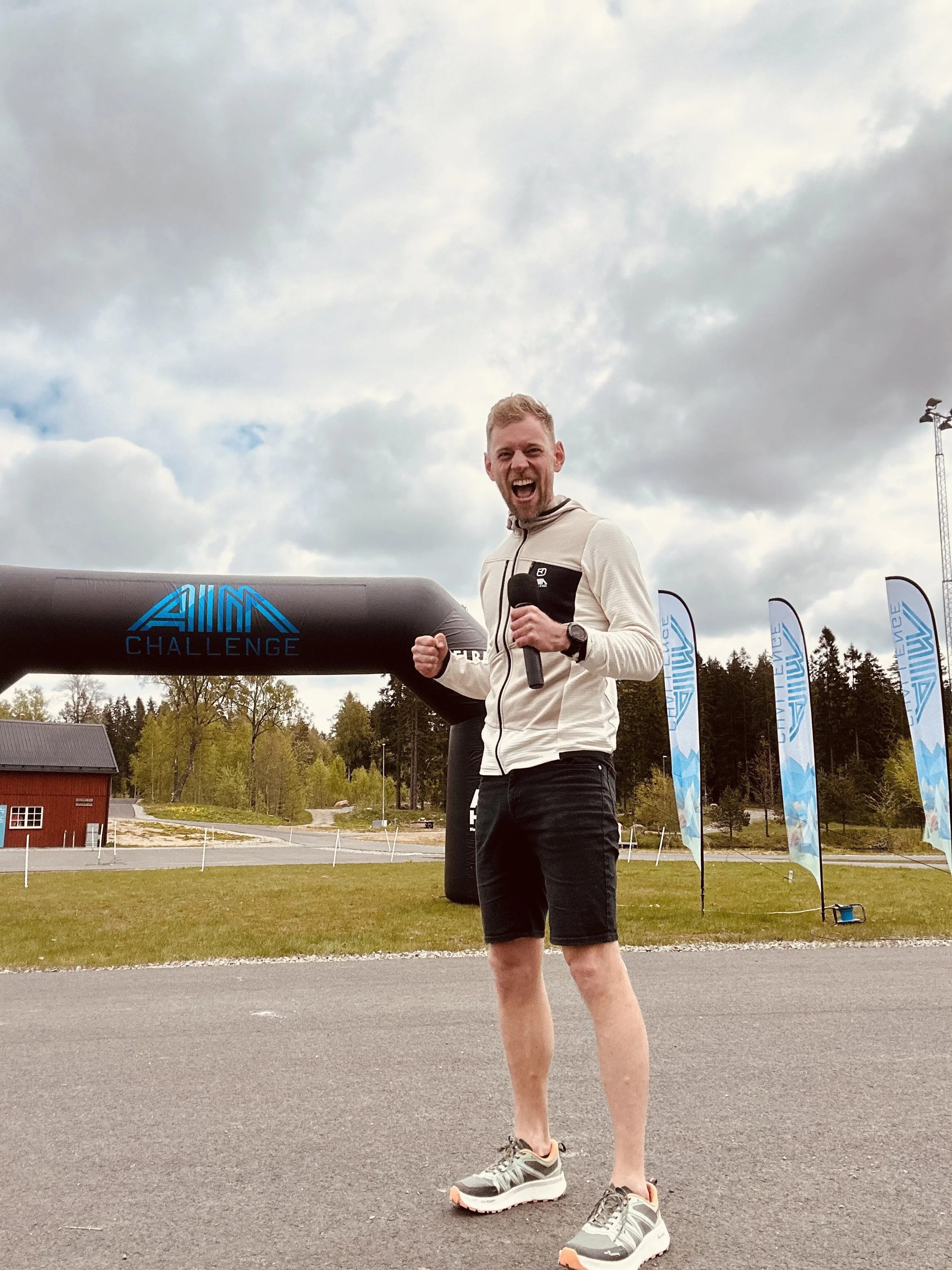 Headspeaker för Aim Higher