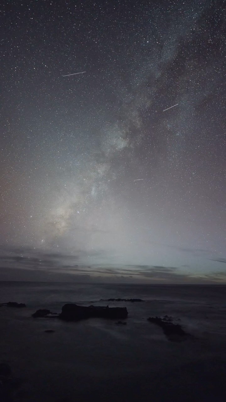 One of my last nights on Lānaʻi at my favorite spot to watch the stars, missing the memories made here. - November 2023.
.
.
.
.
.
.
.
.
.
.
.
.
.
.
#yourshotphotographer #natgeo #timelapse #milkyway #stars #galaxy #sunset #hawaii #lanai #lānai #aloh