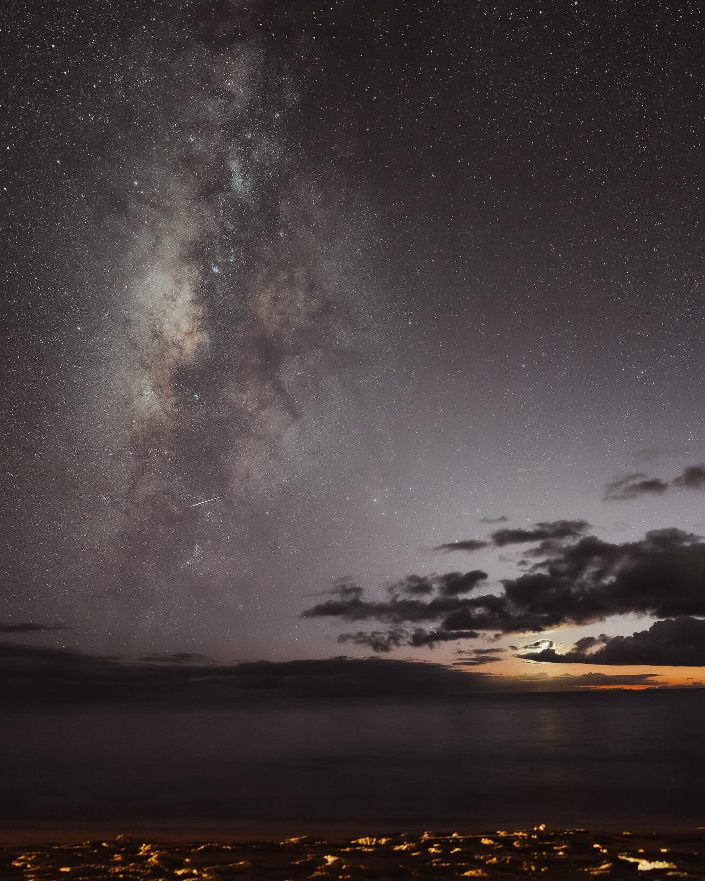 Reminds me of some nights…
.
.
.
.
.
.
.
.
#yourshotphotographer #natgeo #sony #sonyalpha #milkyway #astrophotography #hawaii #lanai #stars