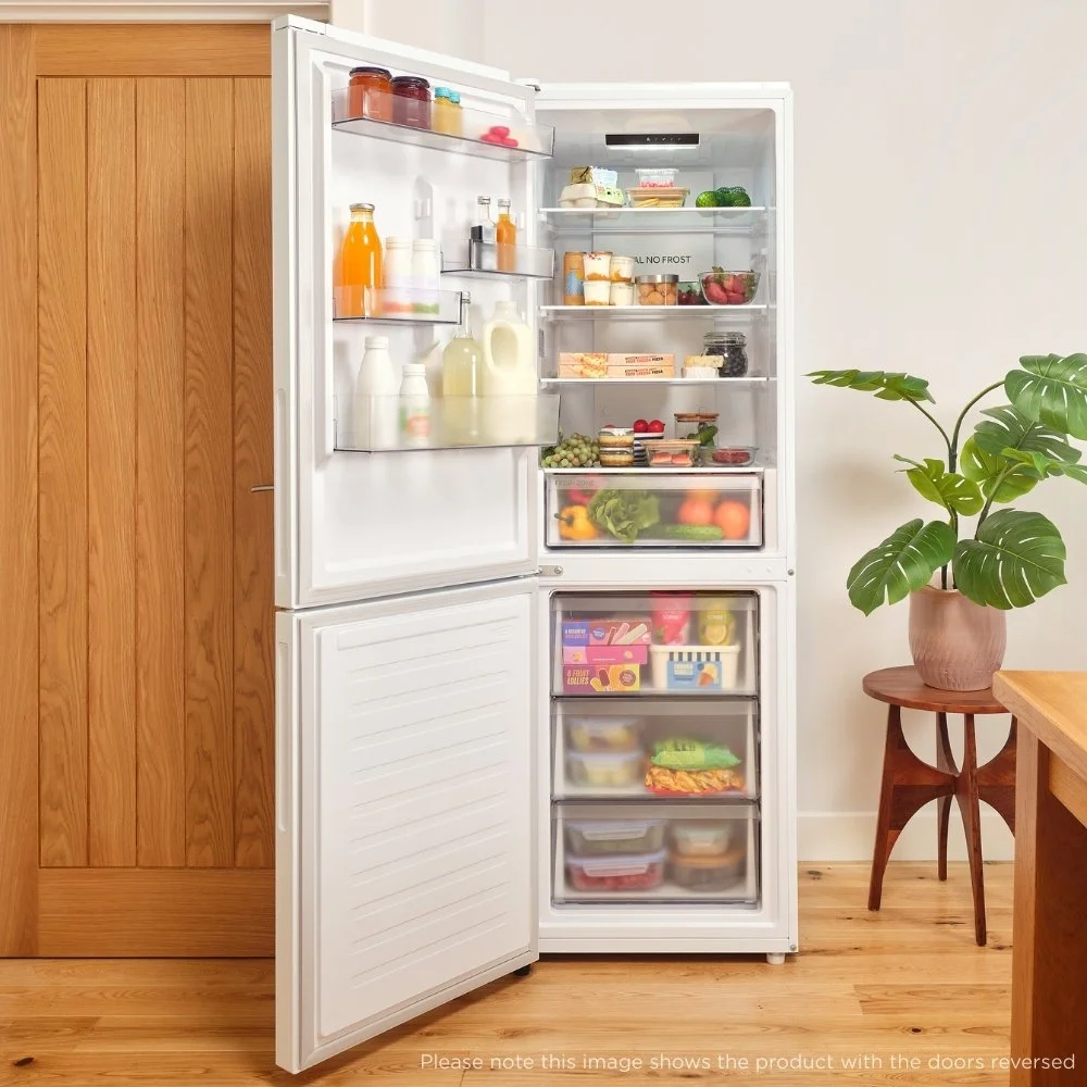 59.5cm Fridge Freezer — Sensis