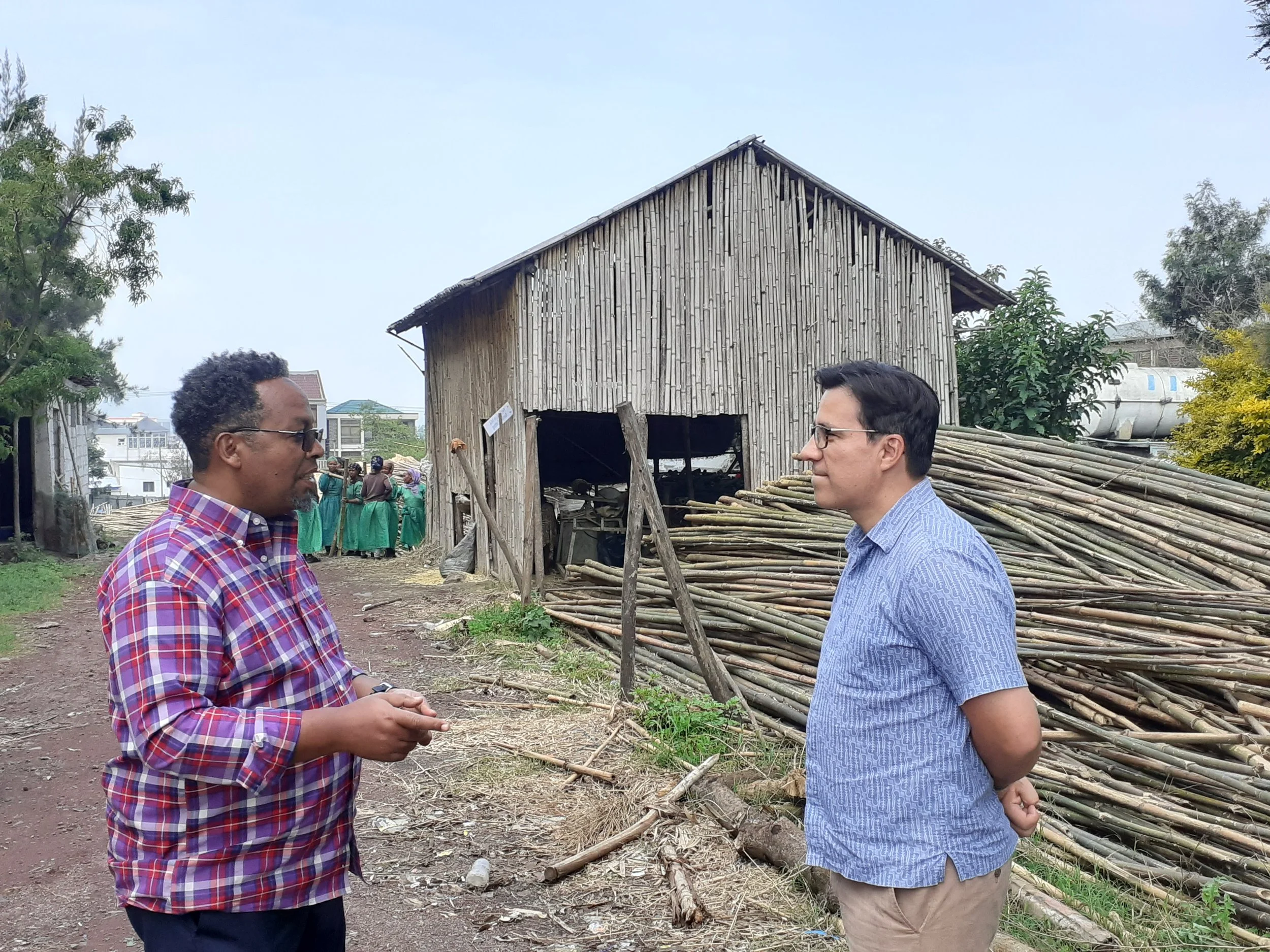 bamboo experts discussion- Inbar Ethiopia meets Base Bahay.jpg