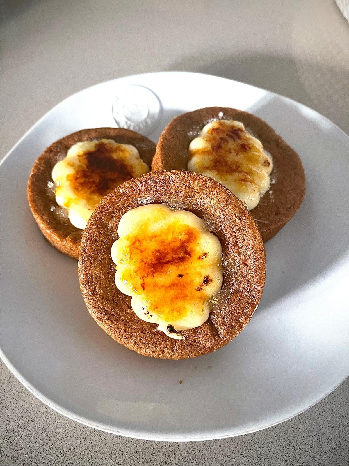 Apple CrumbBrulee.jpg
