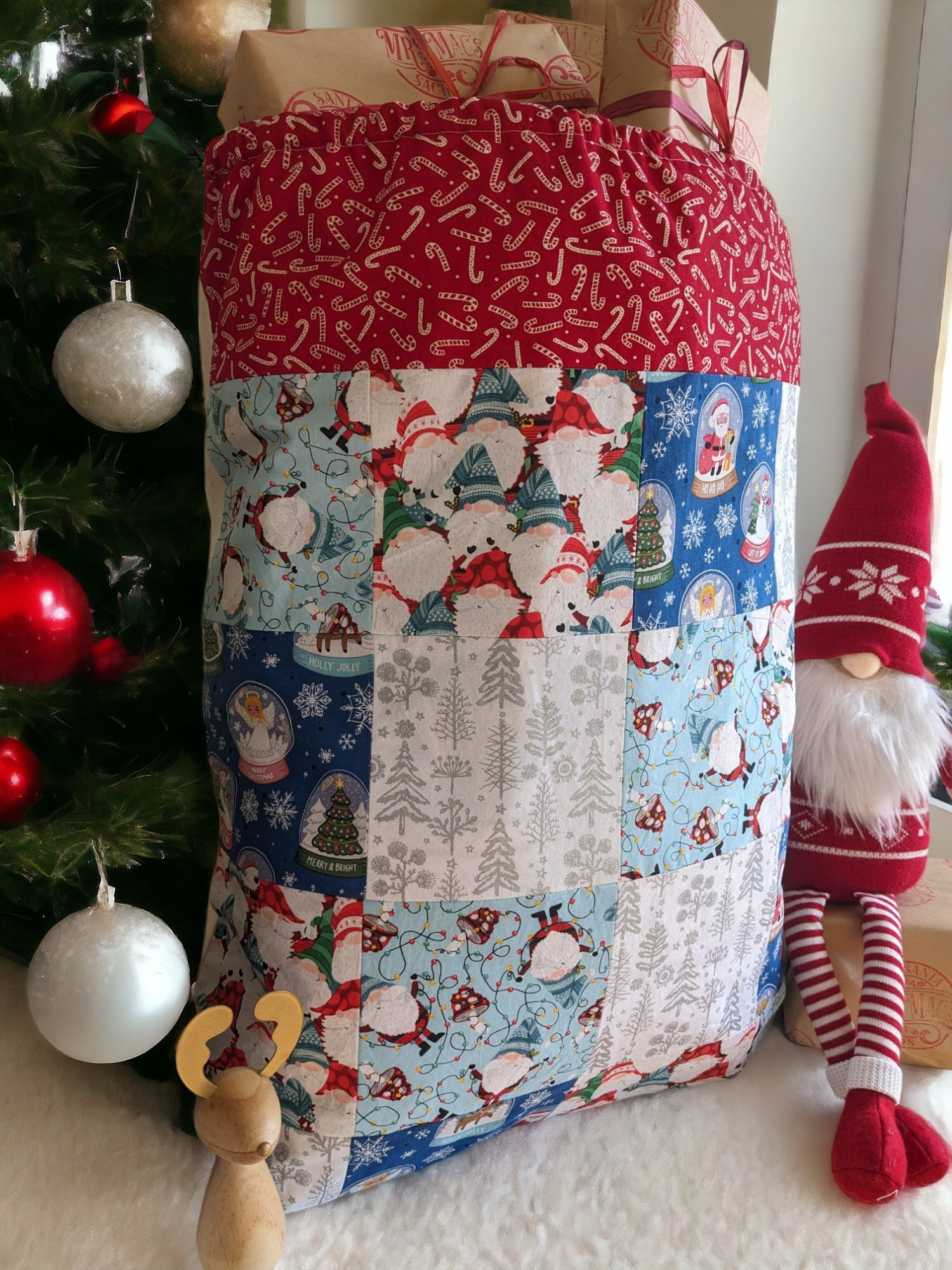 blue christmas side-Photoroom.jpg