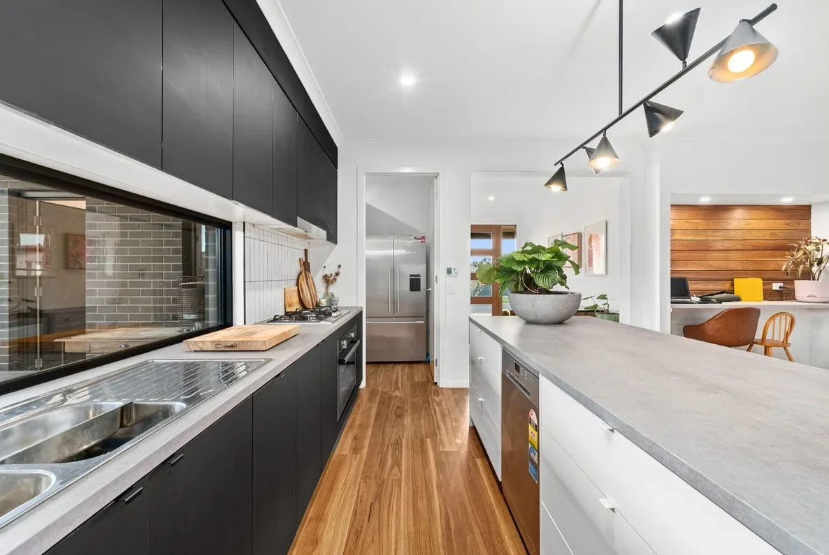 Tambo+295+kitchen+pantry.png