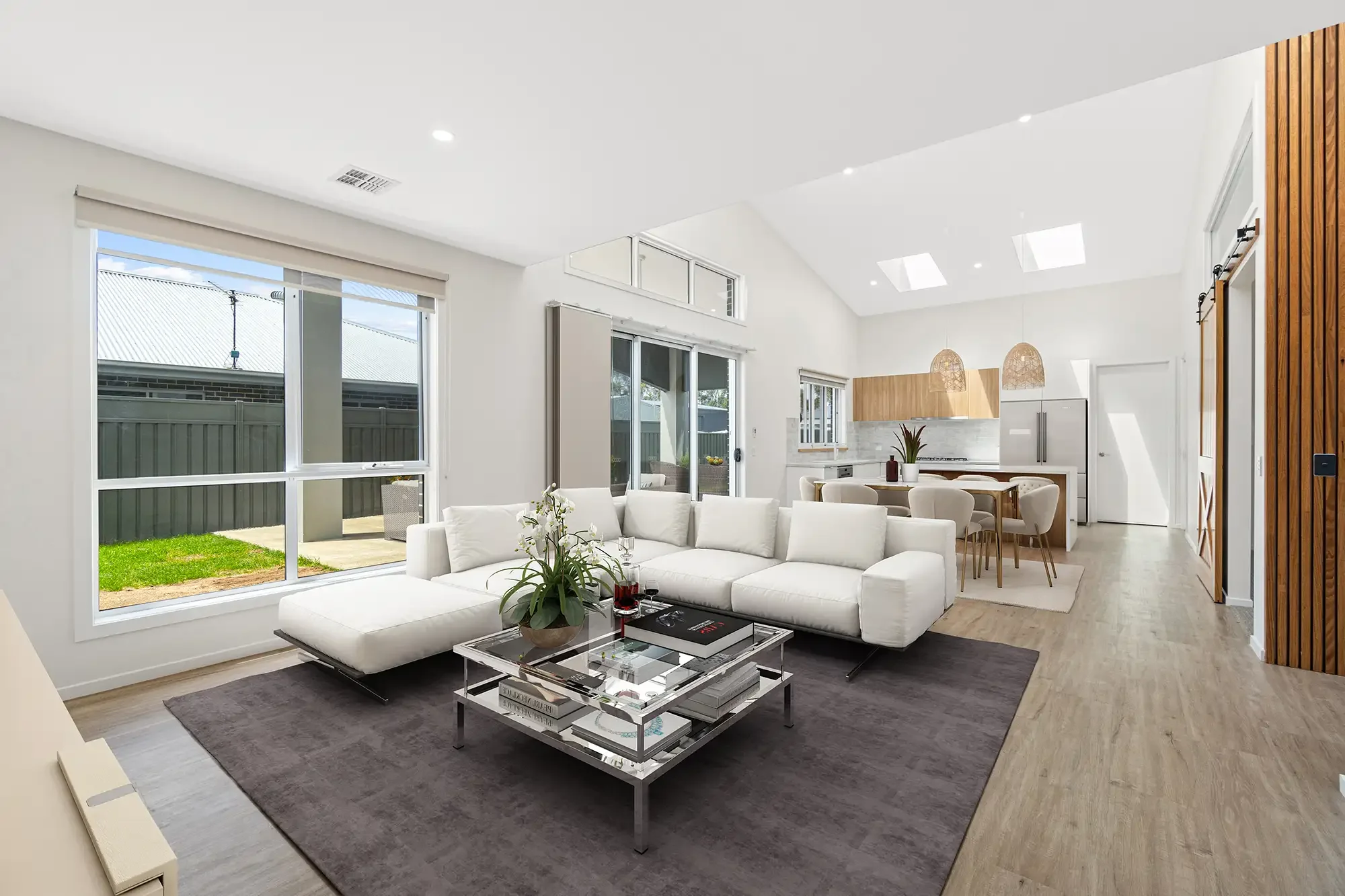 11-13A Currawong Cres, Maffra (2).webp