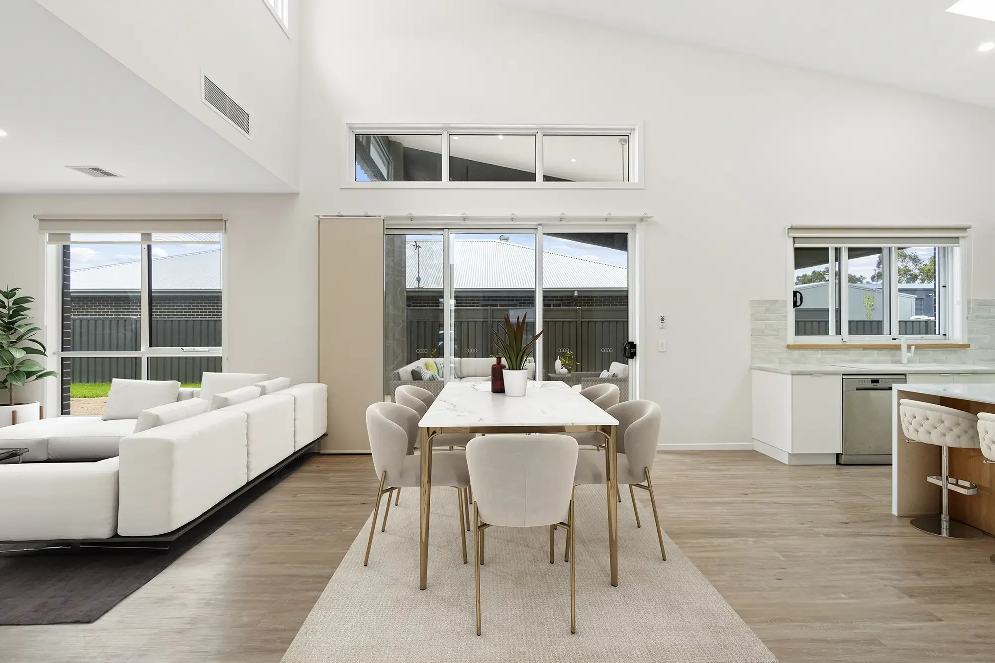 12-13A Currawong Cres, Maffra (2).webp