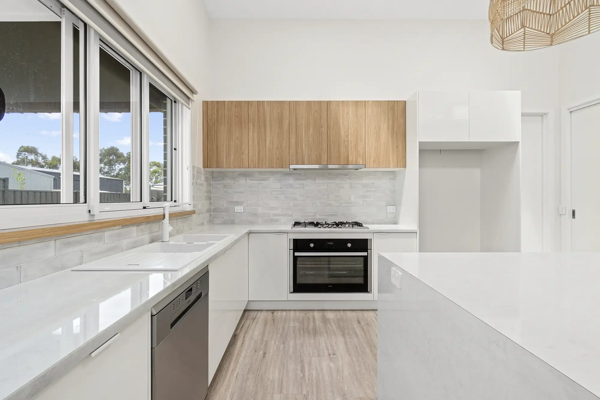 08-13A Currawong Cres, Maffra.webp