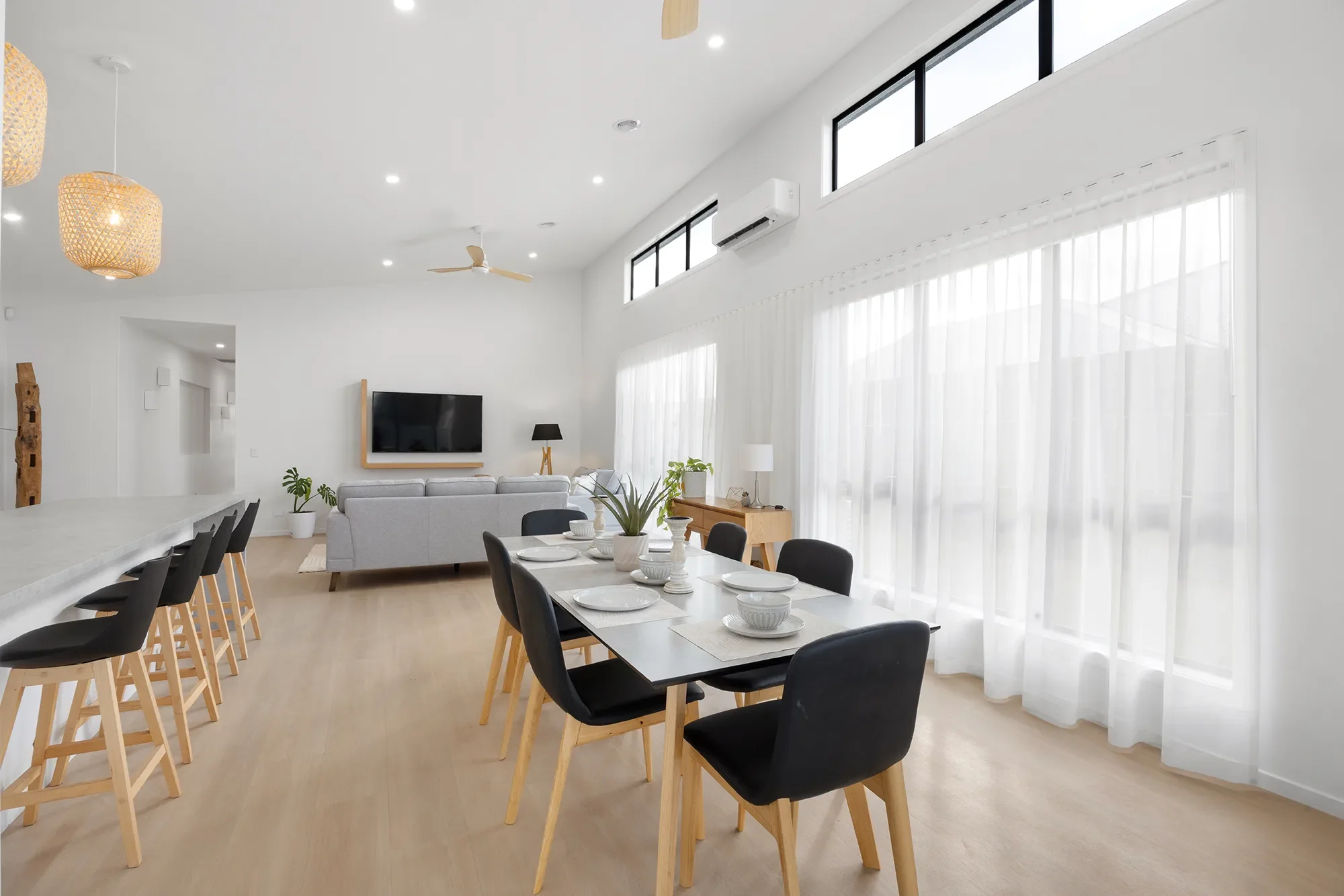 Dining room.webp