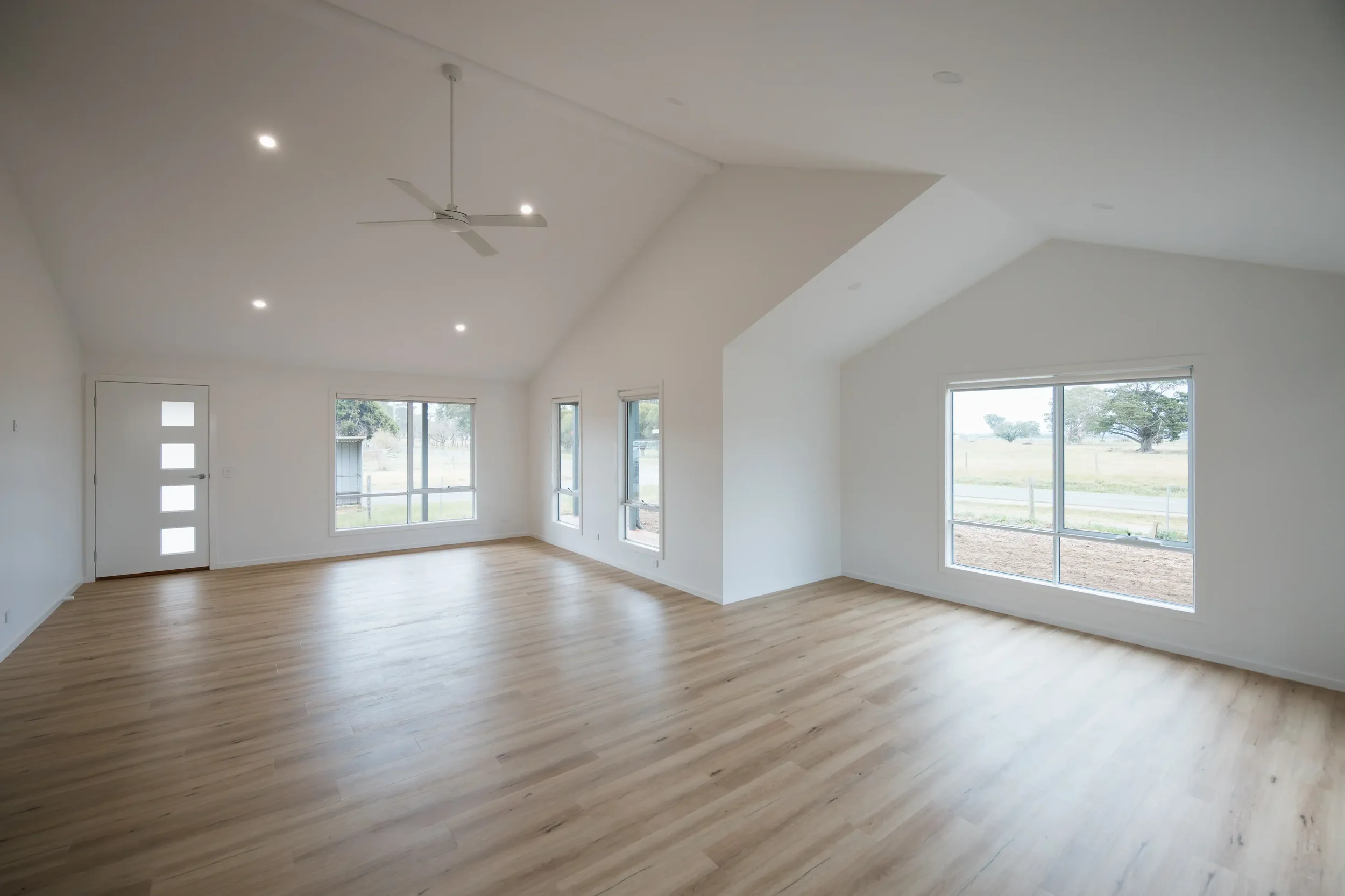 2508-Garron-StationSt-27.webp