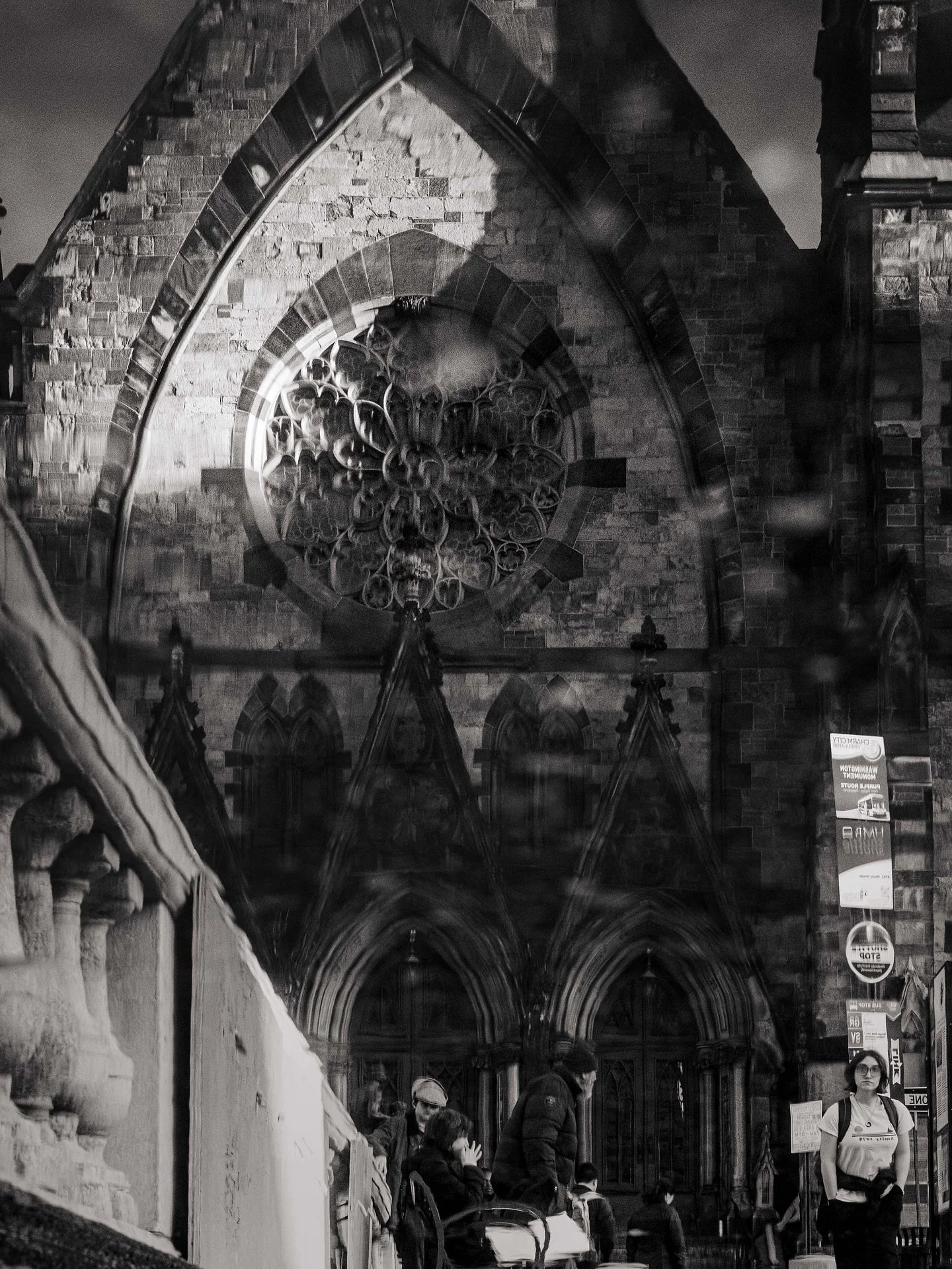 Baltimore, in passing&hellip; 💧📸
.
.
.
.
.
.
#streetphotography_bw #baltimorephotography #unexp_collective #baltimore