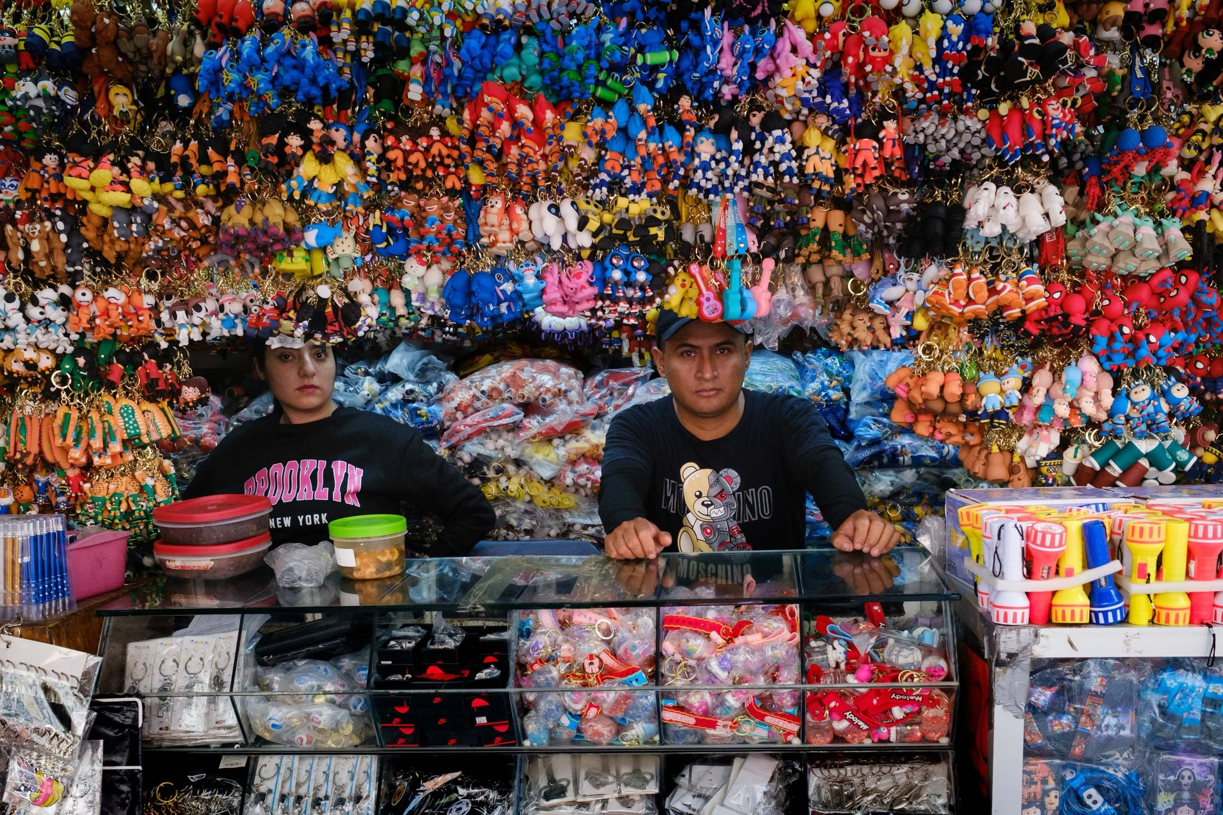 Mercado, mercado&hellip;pt 2. #cdmx 
.
.
.
.
.
.
.
.
.
.
#unexp_collective #womeninstreet #mystreet_women #burnmyeye