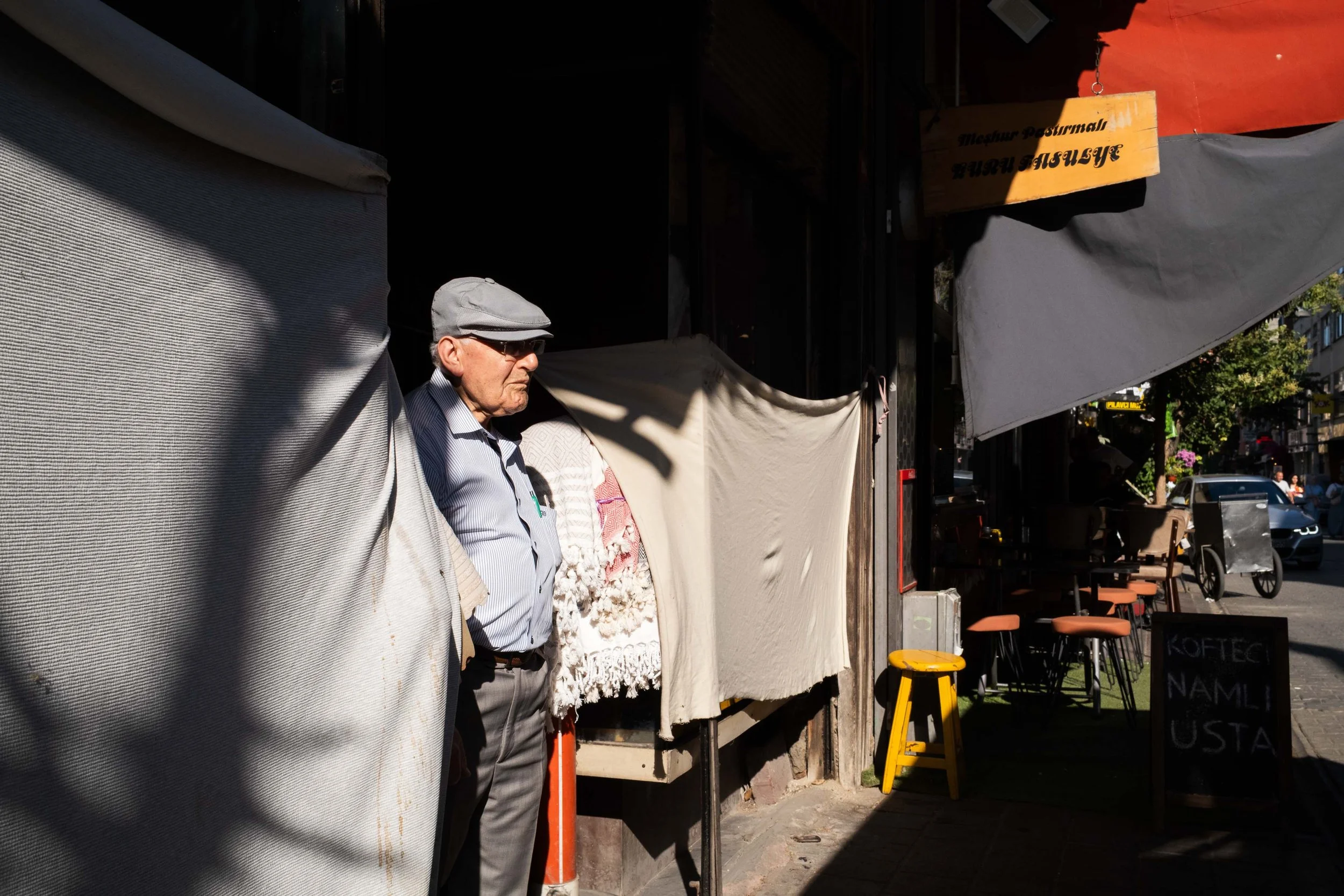 Anne Muntuerto  - -1-22.jpg